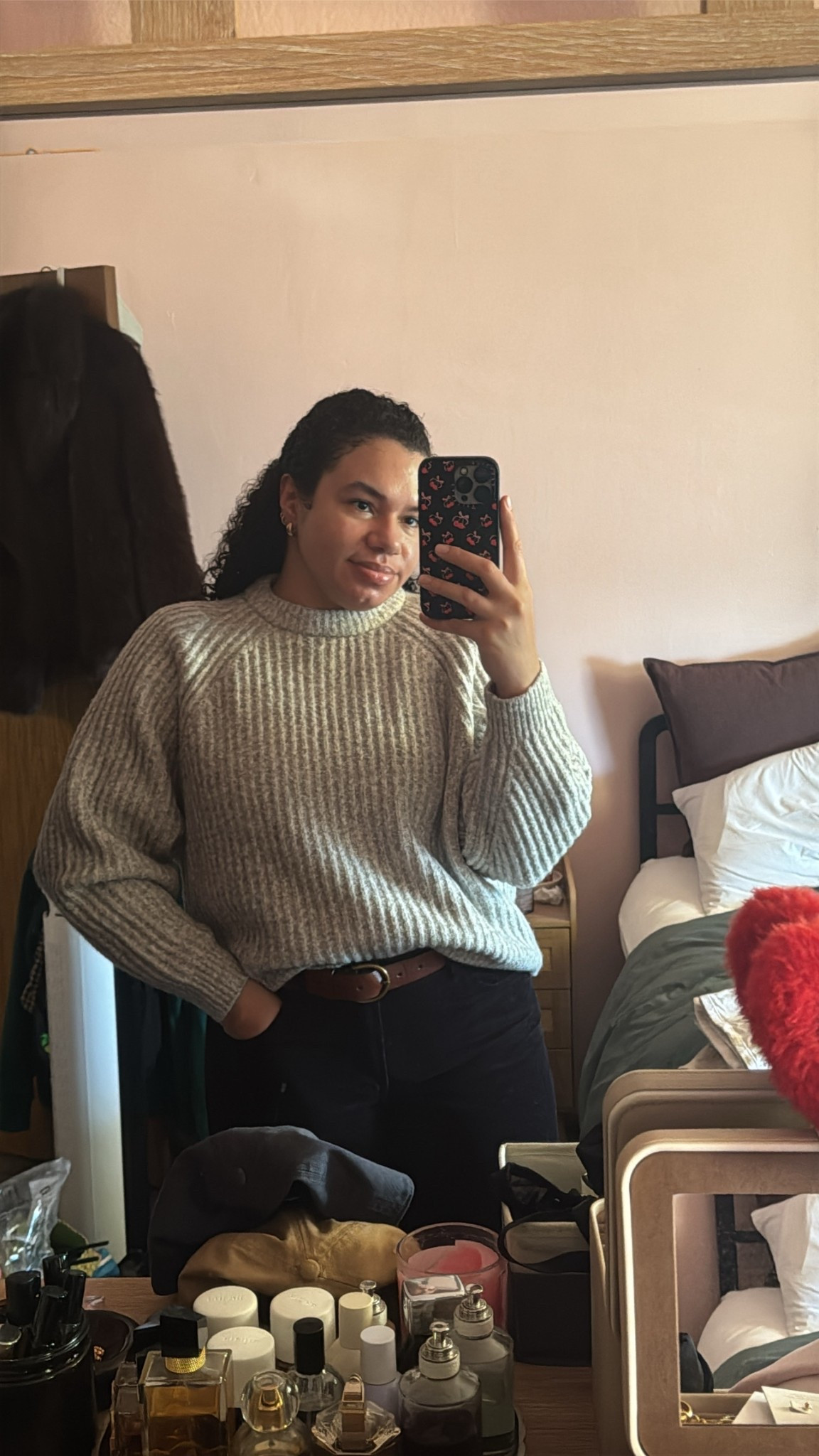 wearing large sweater

madewell sweater, wool sweater, winter outfit, what I wore to work

#LTKFindsUnder100 #LTKMidsize #LTKSeasonal