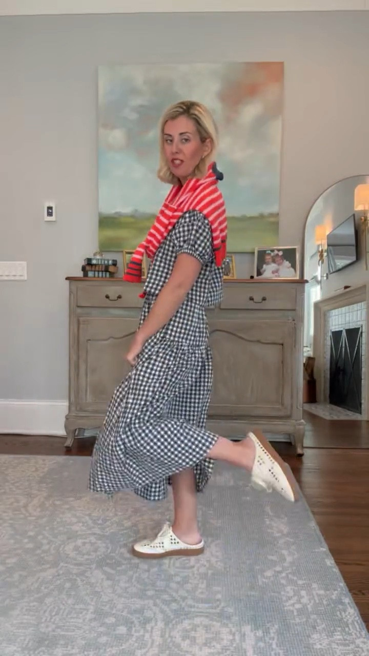 This set is everything! Totally can wear together or separate. So many options with this set! I’m wearing an xs and 8 in the sneakers  .

#LTKdayinmylife #LTKOver40 #LTKmomlife