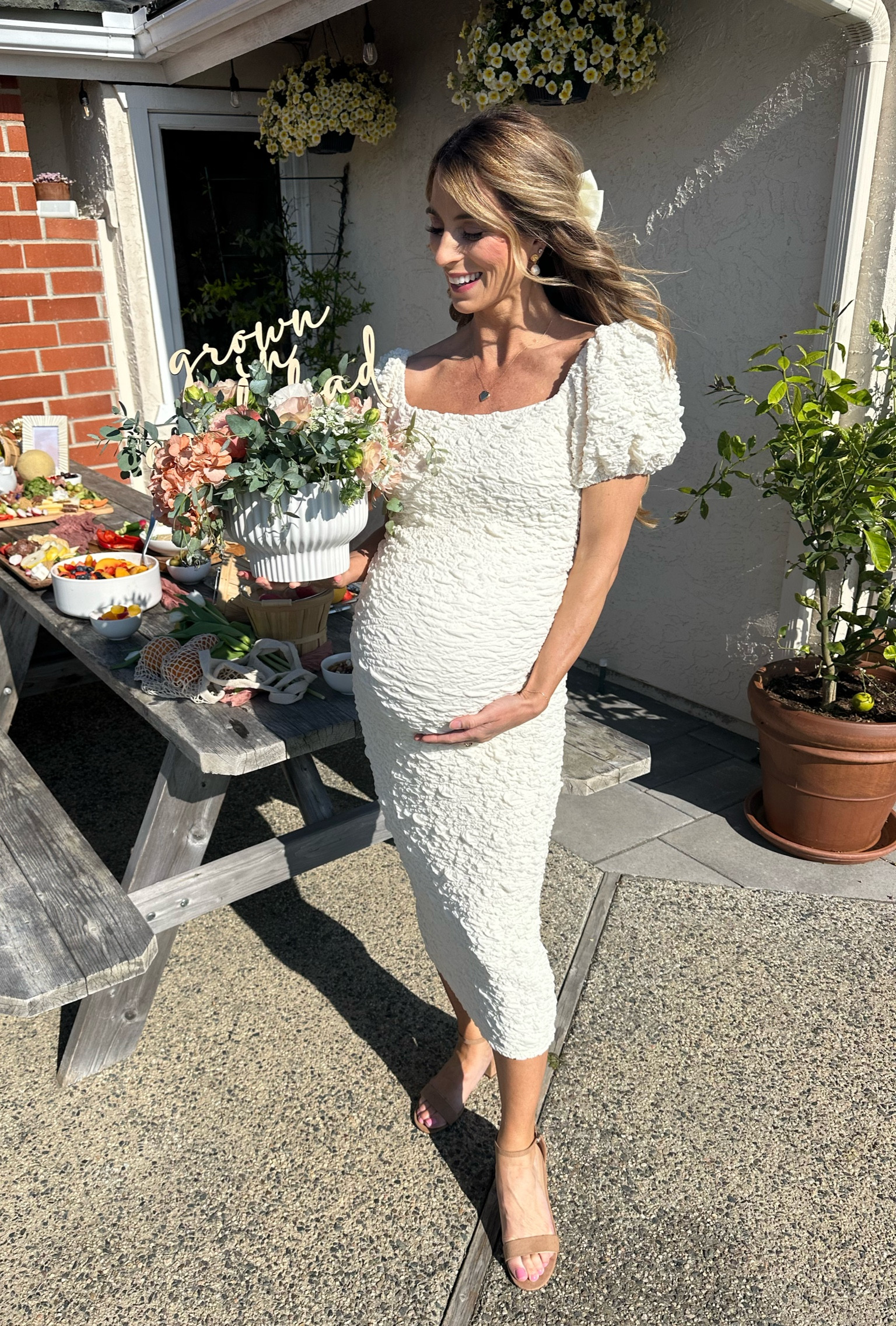 My baby sprinkle dress. The white is currently out of stock, but they have 3 other colors. The blue one would be beautiful for a boy baby shower!! The dress is made stretchy, but definitely could be worn not pregnant as well! 

Baby shower dress, baby sprinkle dress, maternity, spring dress

#LTKbump #LTKwedding #LTKbaby