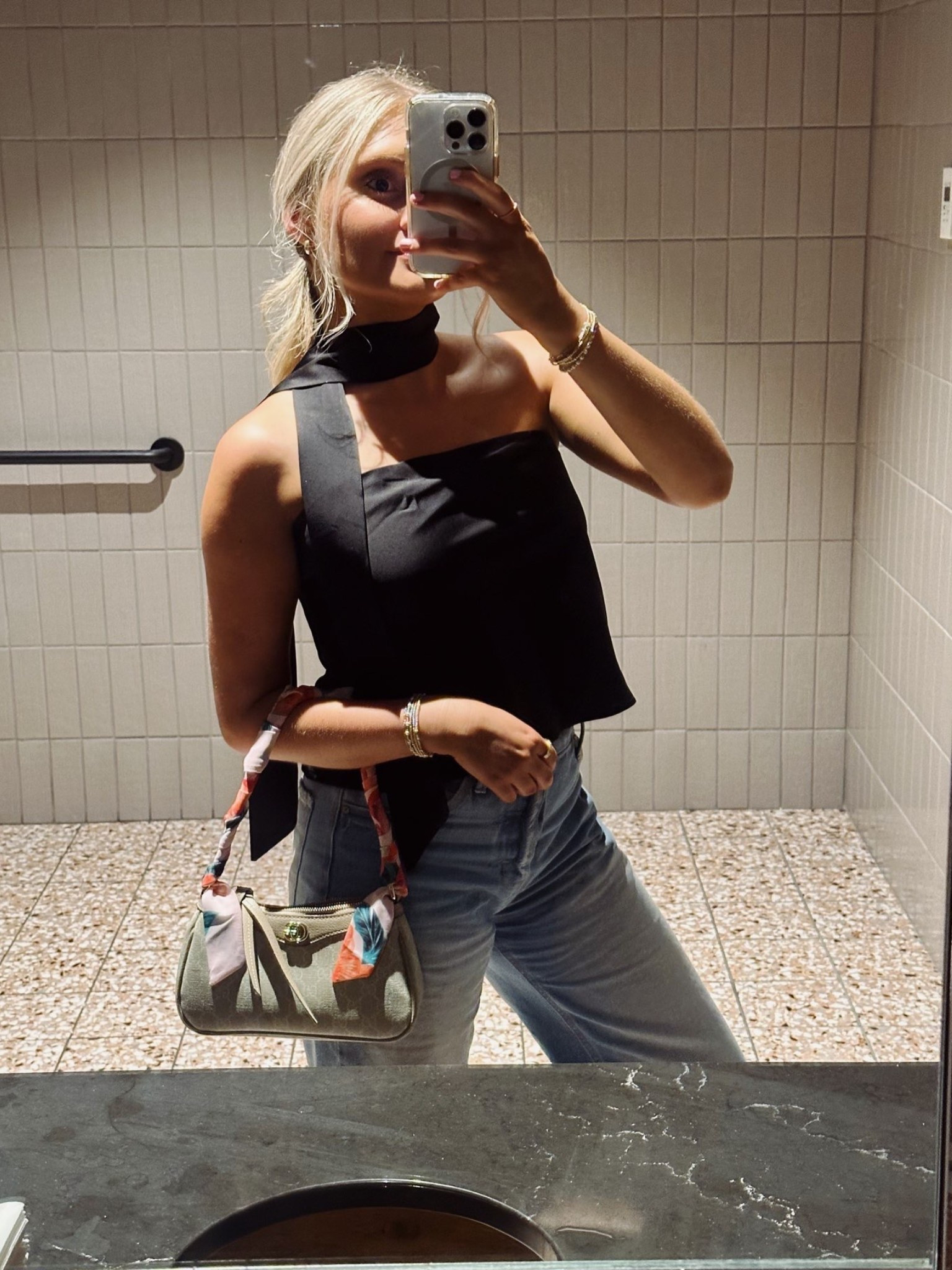 the perfect date night top 🖤

#LTKFindsUnder50 #LTKStyleTip