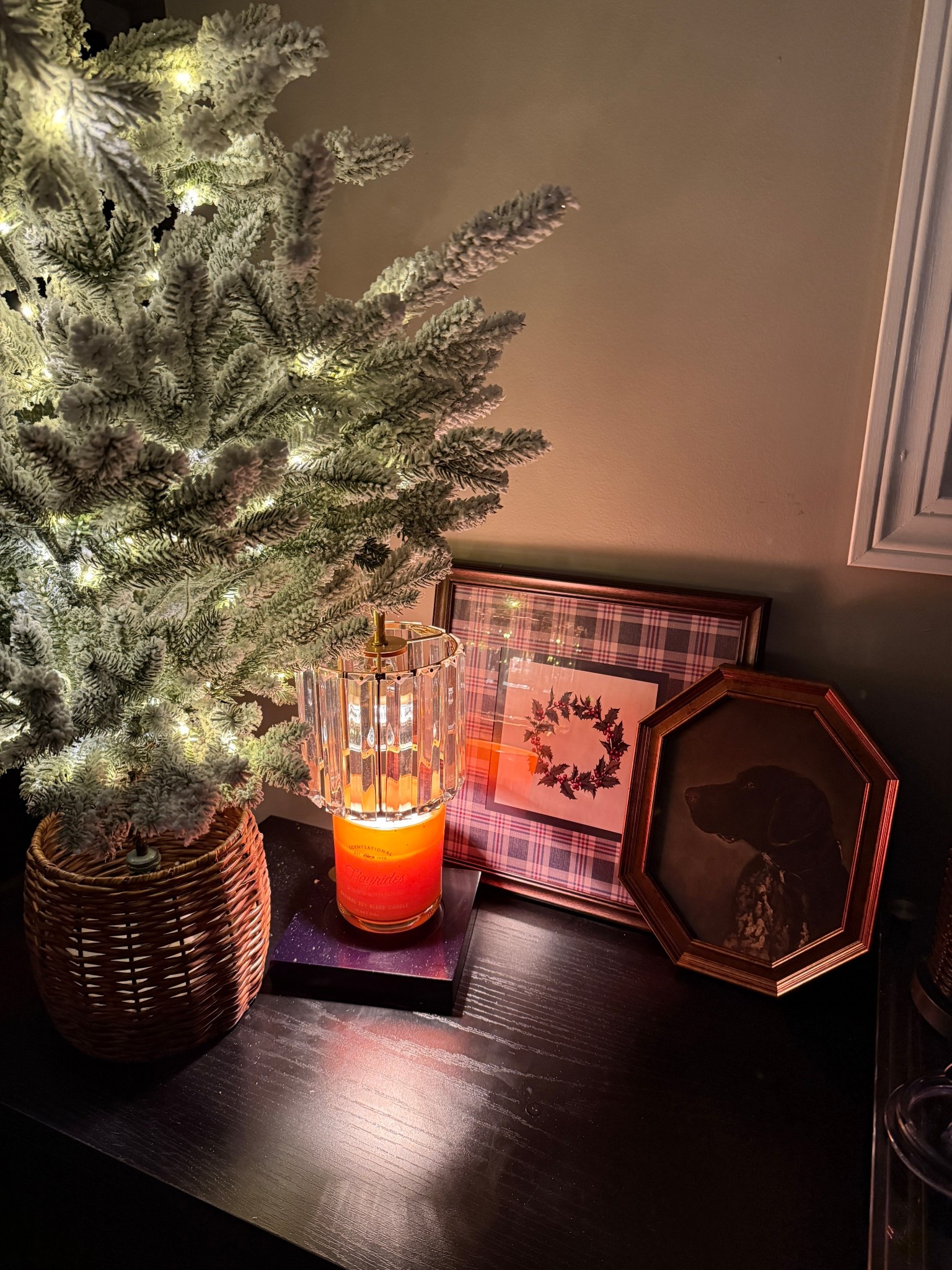 some cute holiday counter/wall art! 🎀🎄

#LTKHoliday #LTKHome #LTKdayinmylife