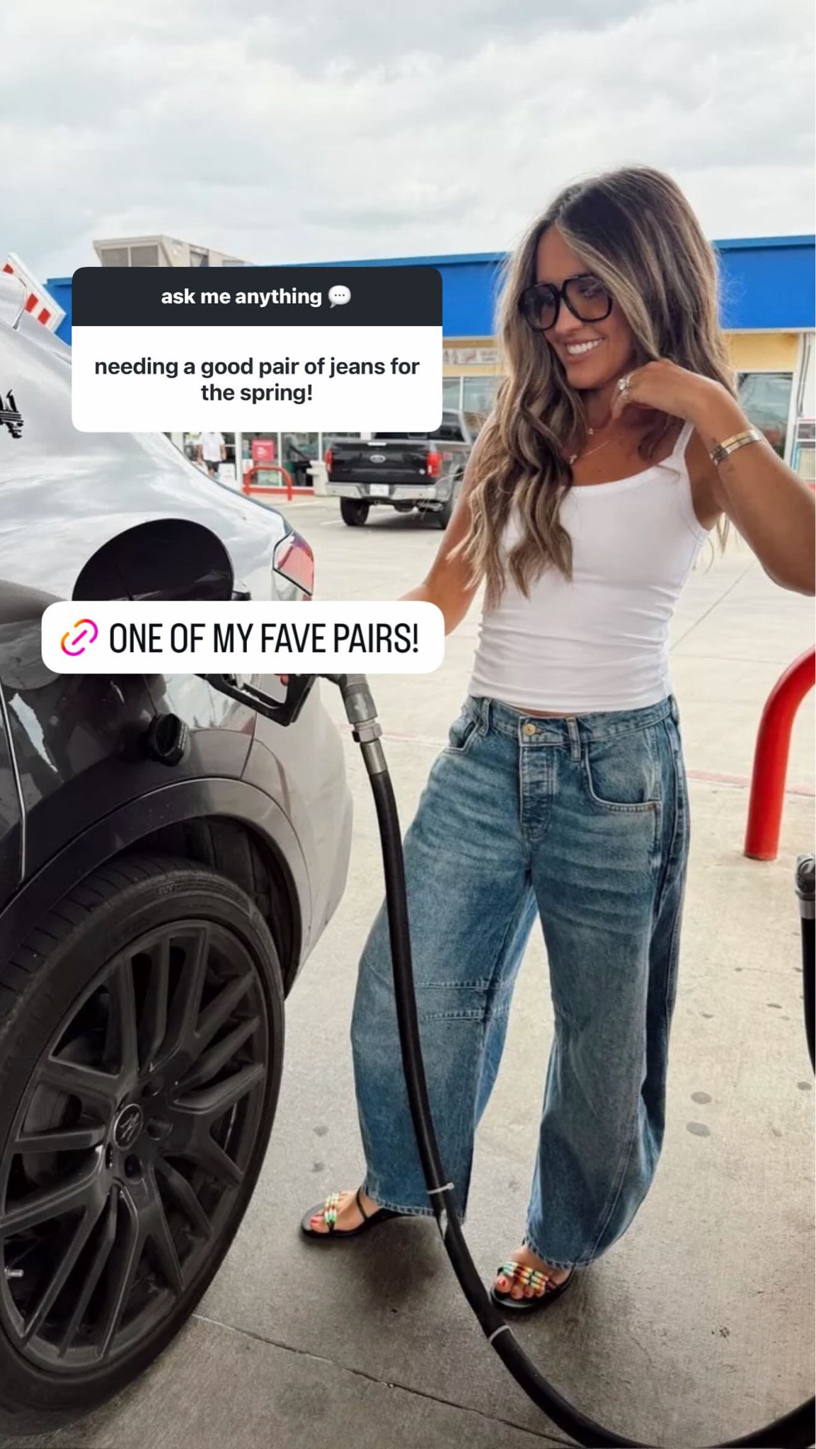 One of my fave pairs of jeans for the summer!!