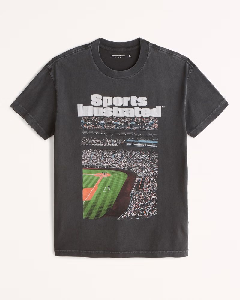 Men's Sports Illustrated Graphic Tee | Men's Tops | Abercrombie.com | Abercrombie & Fitch (US)