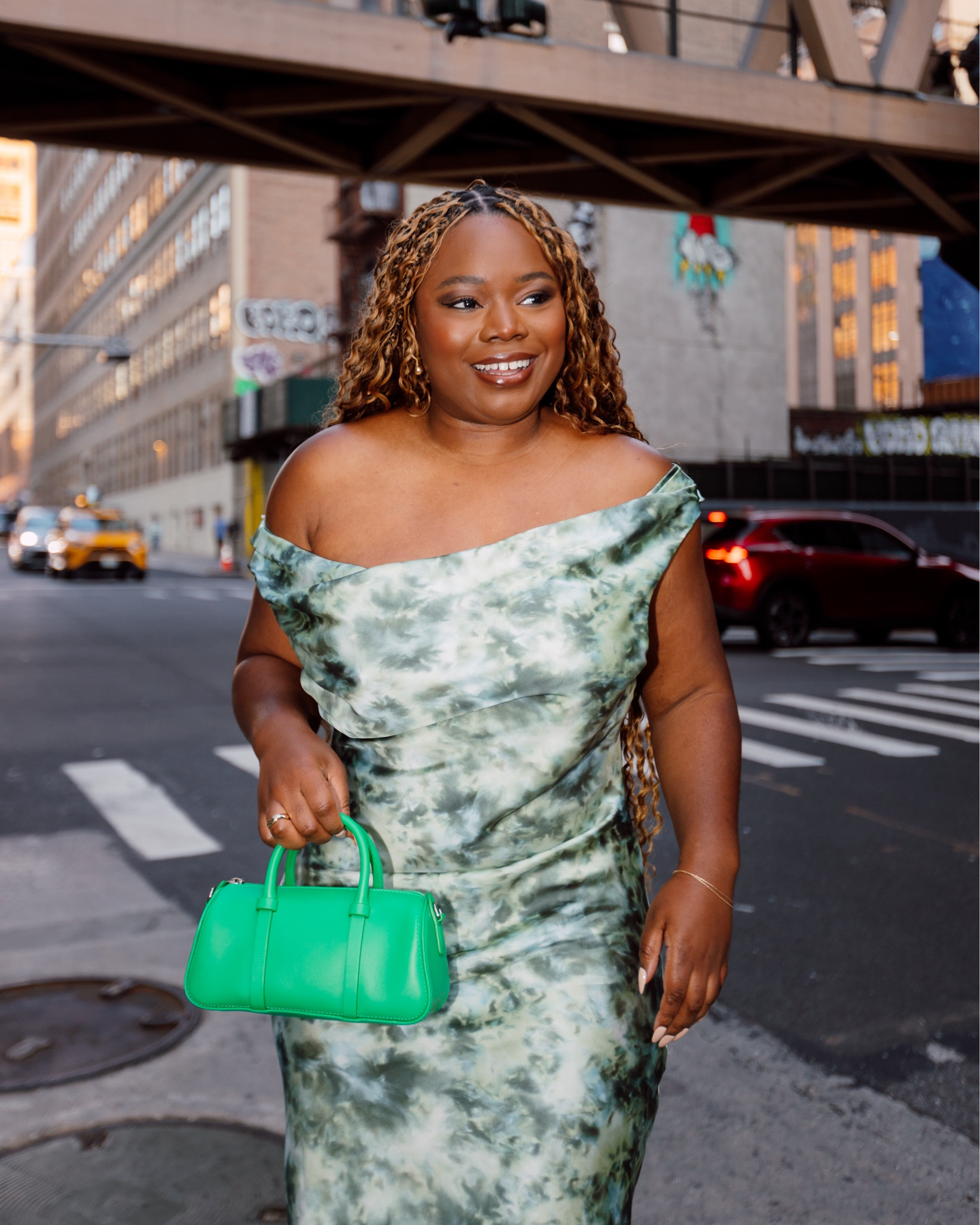 NYFW outfit channeling the summer into fall vibe’s 💚 

#LTKMidsize #LTKNYFW #LTKSeasonal