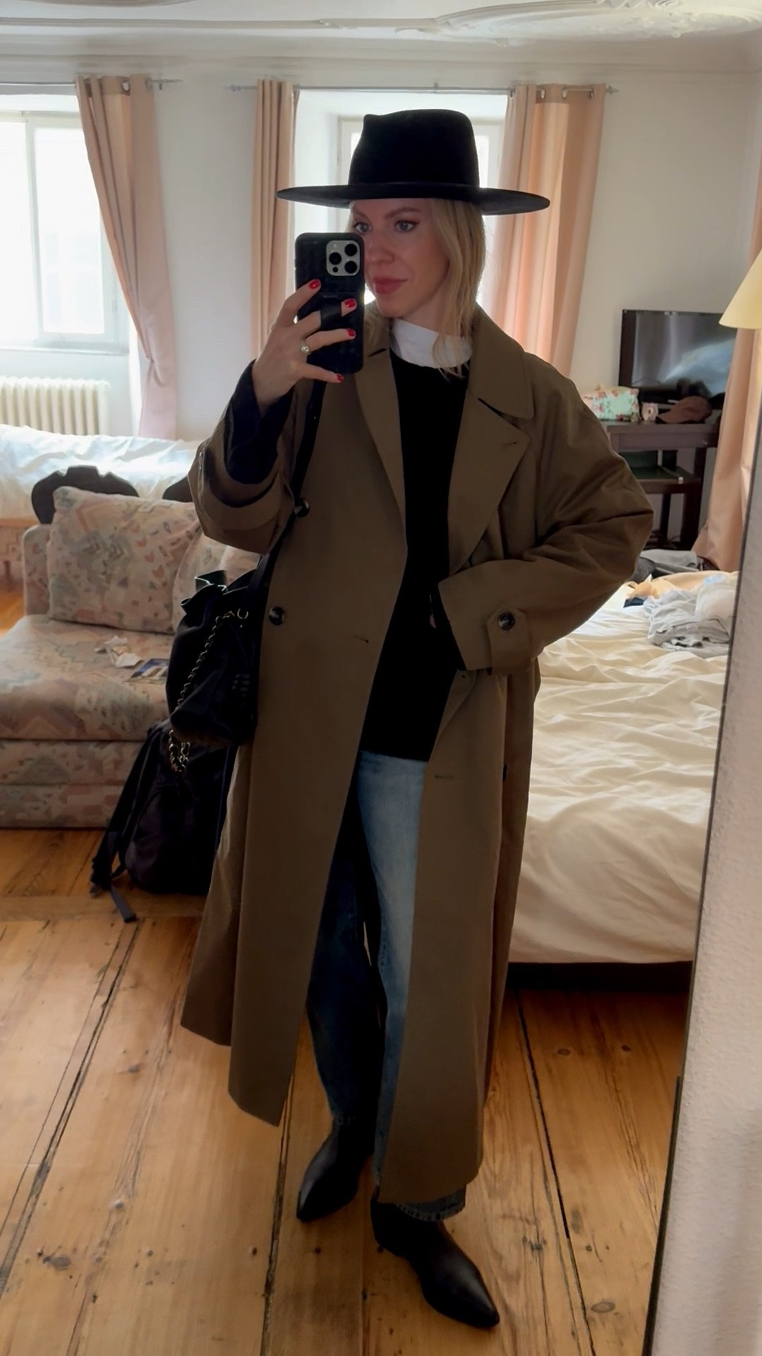 Travel look of the day, European vacation, olive green trench coat, @Zara cropped straight leg jeans, Loewe Flamenco pouch handbag 

#LTKSeasonal #LTKSaleAlert #LTKTravel
