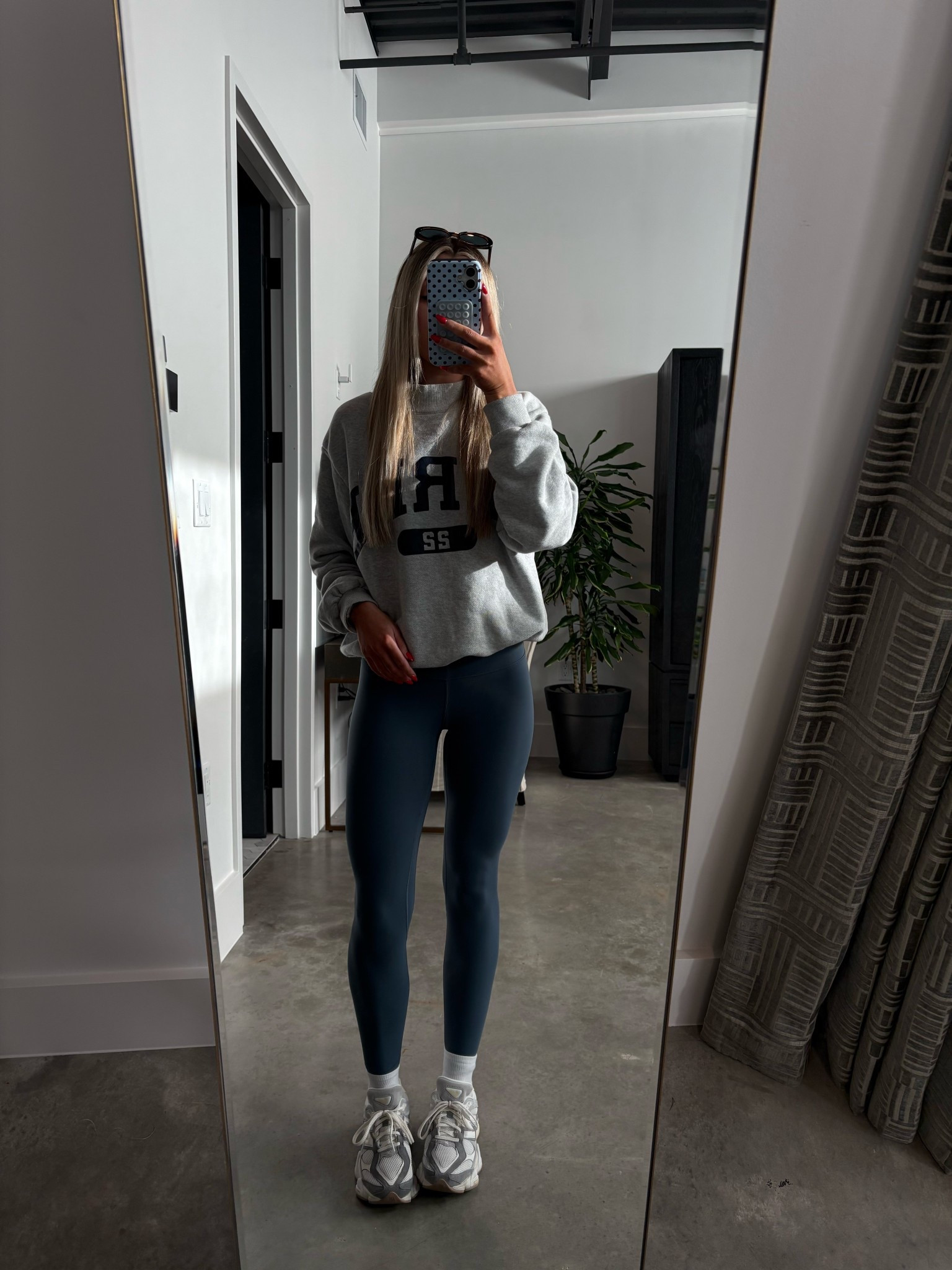 daily uniform @lululemon 👟 align leggings, flo y bra, parke sweatshirt (linking similar), my favorite new balance 9060’s and le spec sunglassess

#LTKgrwm #LTKootd