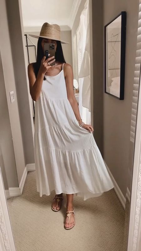 I love this maxi dress from Amazon especially because it has lining and it's available in multiple colors. I'm just shy of 5-7" wearing a size small #StylinByAylin #Aylin

#LTKVideo #LTKStyleTip #LTKSeasonal