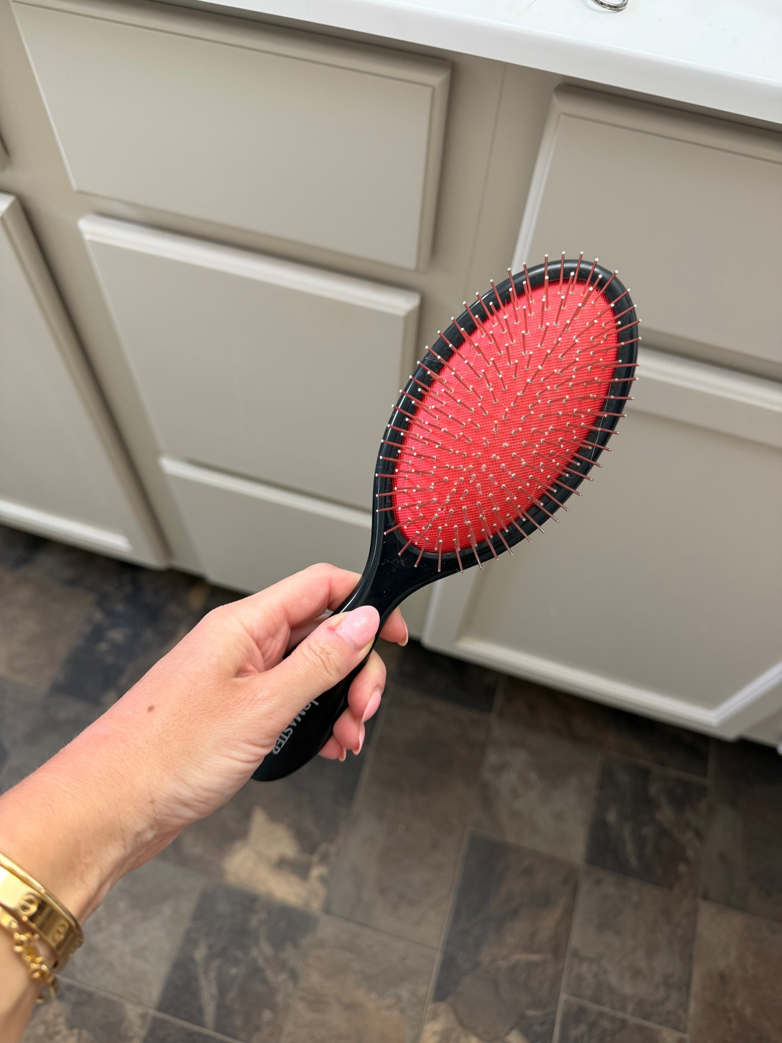 New favorite hair brush 💆🏼‍♀️

#LTKselfcare #LTKBeauty