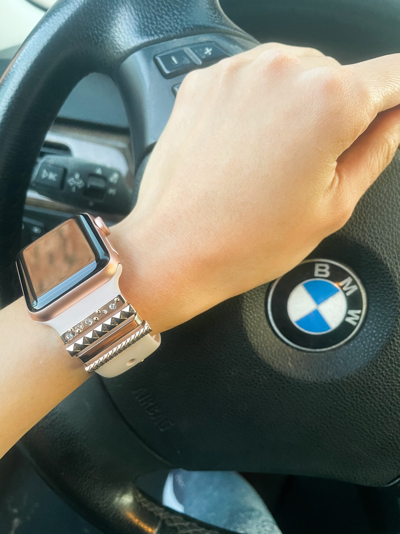 I’m a sucker for cute Apple Watch bands and charms! I just don’t have enough! 😉

These would be great stocking stuffers! 

#LTKGiftGuide #LTKHoliday #LTKfindsunder50