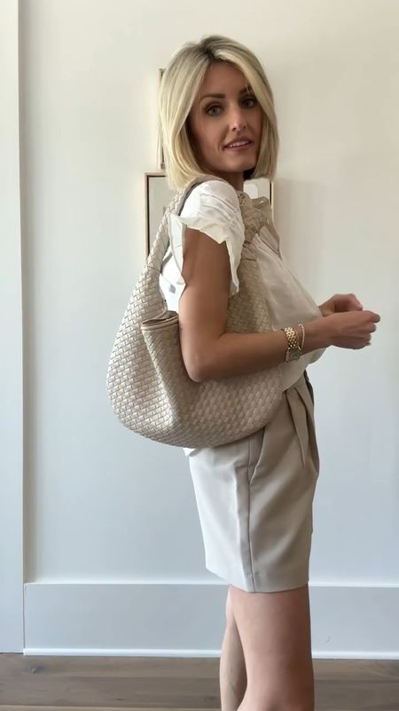 This bag is truly so good! I have been wearing it on repeat! @anthropologie #AnthroPartner

Loverly Grey, Anthro find

#LTKitbag #LTKstyletip #LTKSeasonal