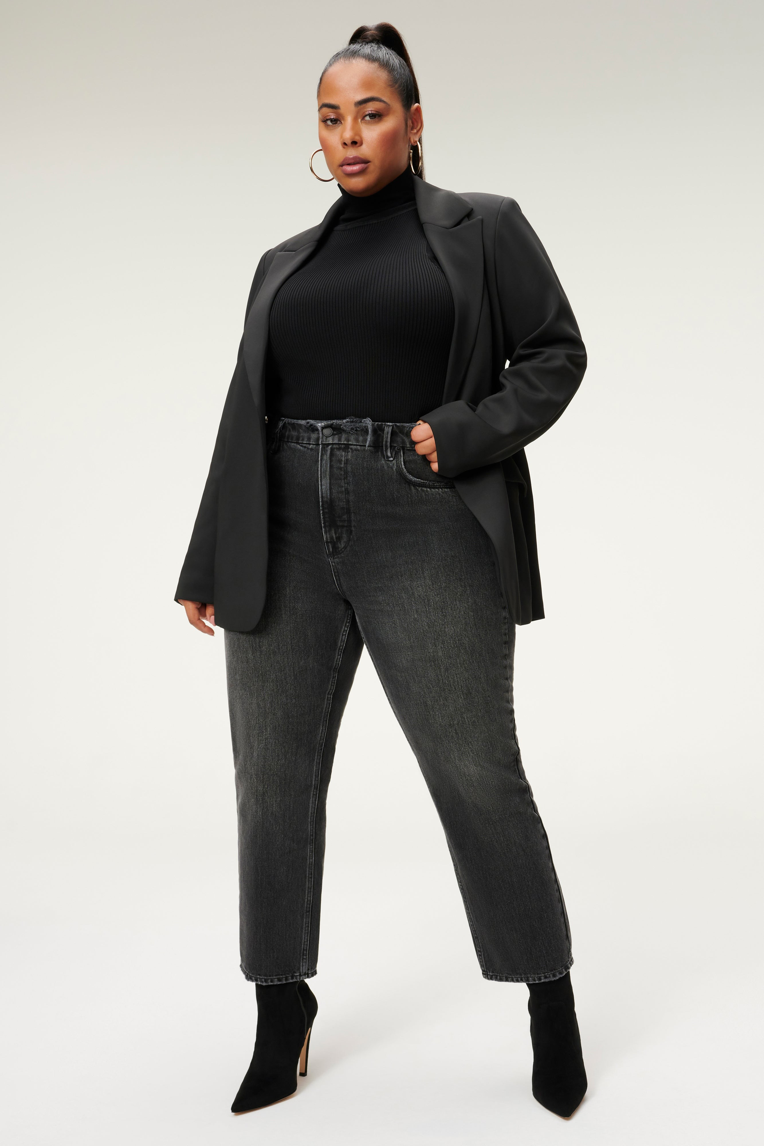 SCUBA FITTED BLAZER | BLACK001 | Good American