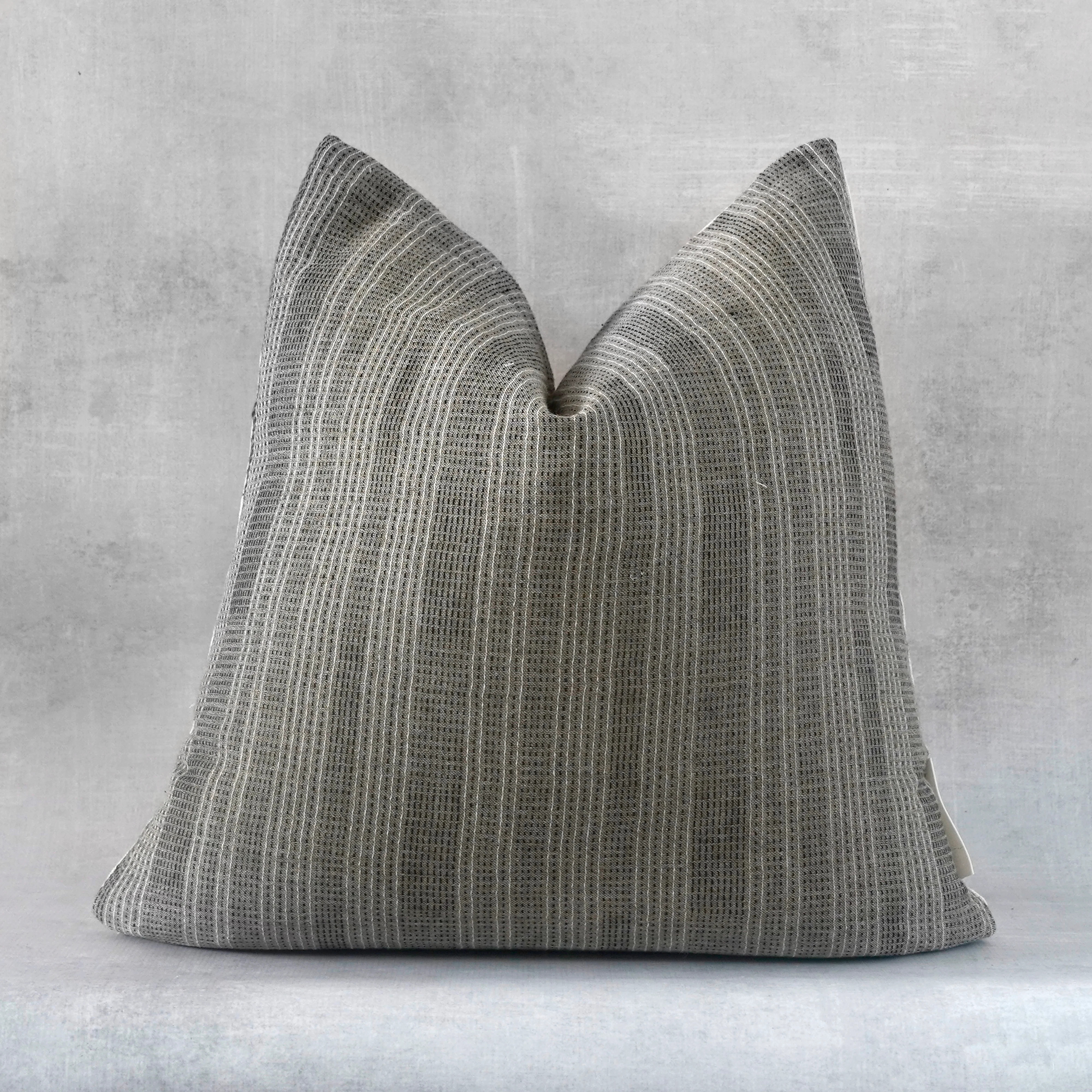 OBA-Thailand Woven Cotton Pillow cover | Ruffled Thread