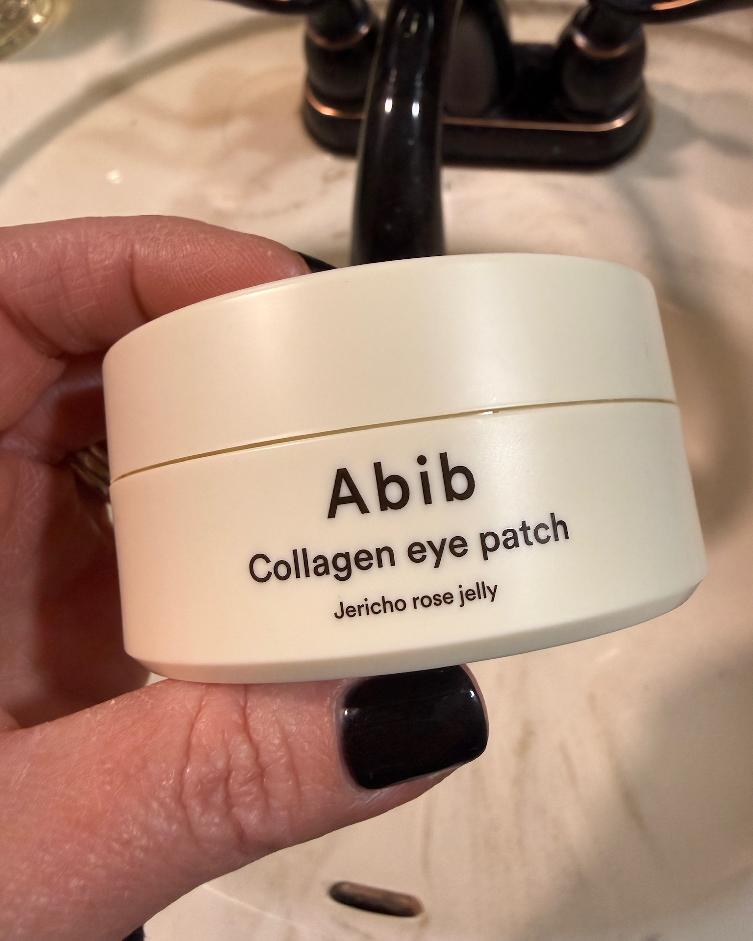 Tired eyes? Under eye bags? These are my go to eye patches. They're great for moisture, but also great to wake up your eyes and give you that useful plump look!  The best part is they do not move! No more sliding down your face and readjusting once you put them on and get them in place, they stay put. I use these several times a week and I'm obsessed with how well they work. 🥰

Korean skincare, over 40 skincare, beauty finds

#LTKOver40 #LTKselfcare #LTKBeauty