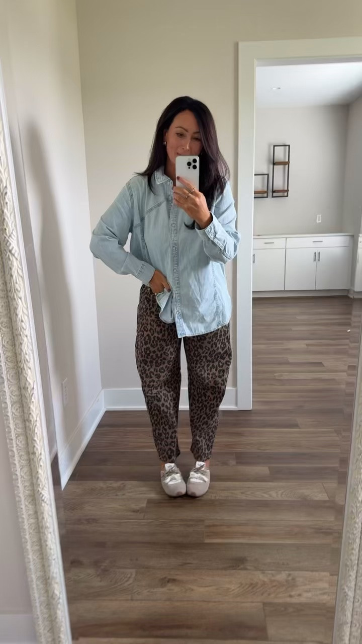 Weekly Target Tuesday finds! 🎯 Love this lighter wash denim top. Great staple for fall! Sized up to a large but medium would have been a good fit.

#LTKootd #LTKSeasonal #LTKdayinmylife