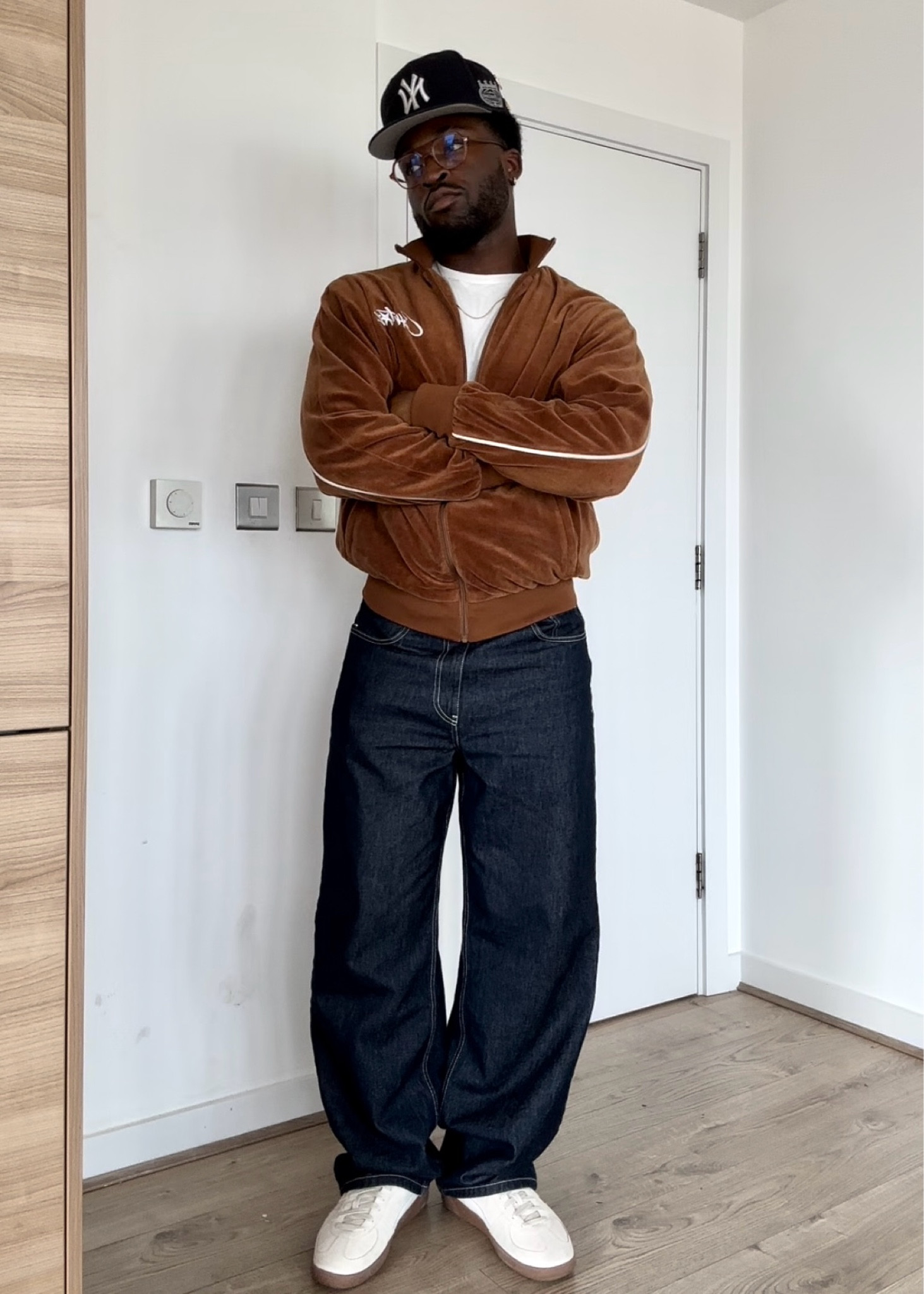 Corteiz Velour  Spring Outfit
