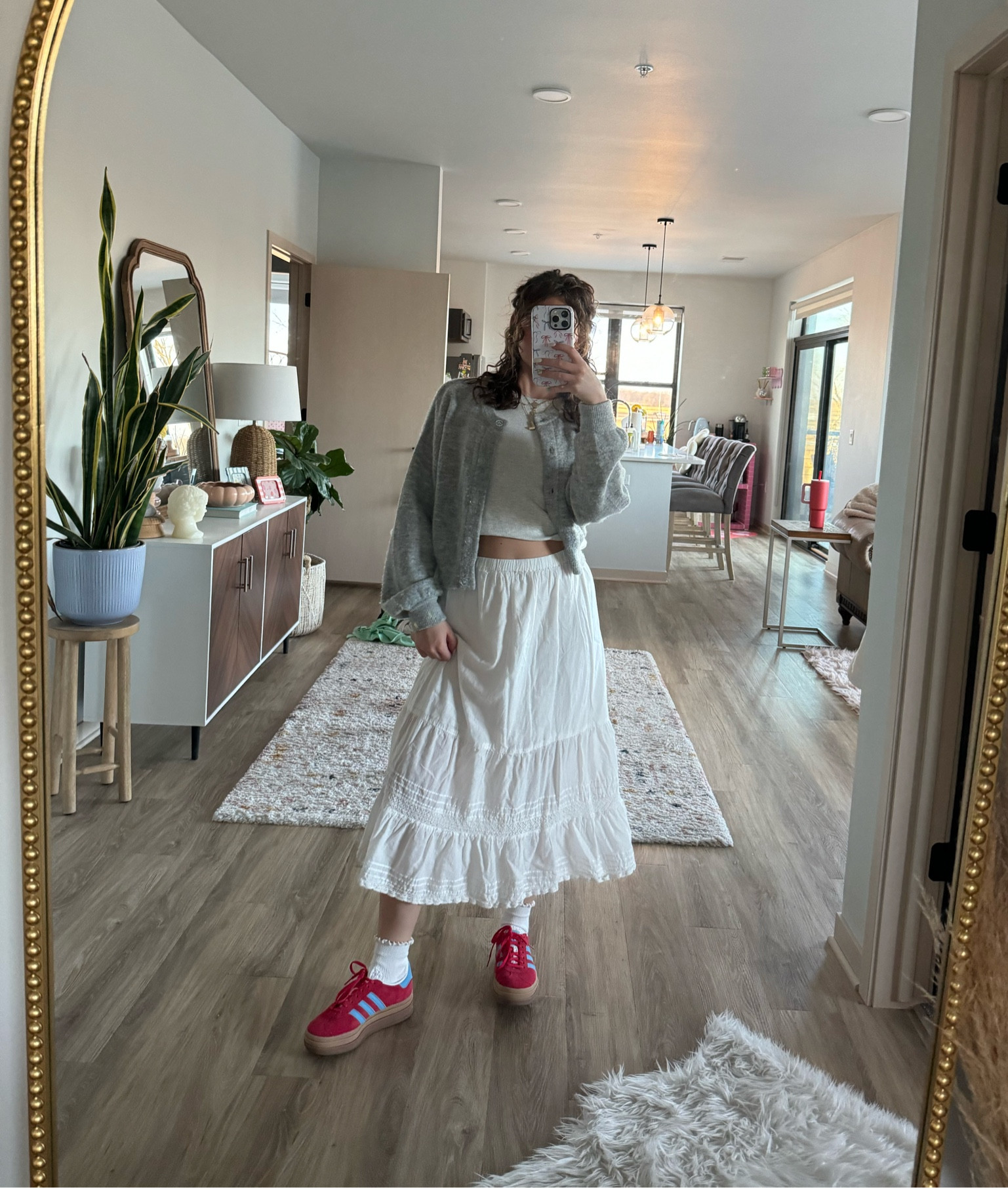 White maxi skirt outfit

Outfit combo, spring style, adidas gazelle, outfit style, casual style, spring outfits, summer must haves

#LTKshoecrush #LTKstyletip #LTKSeasonal