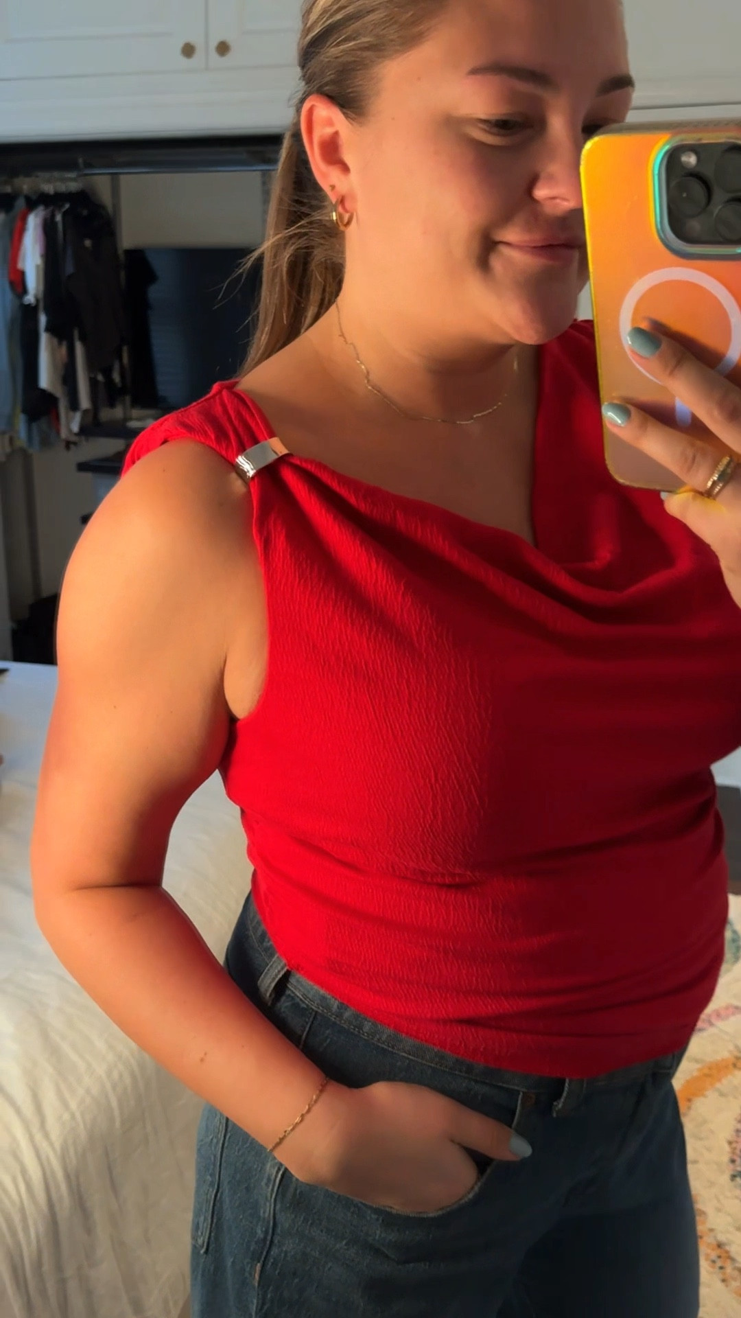 holiday red! Great red top for Christmas things.

#LTKHoliday #LTKSeasonal #LTKMidsize