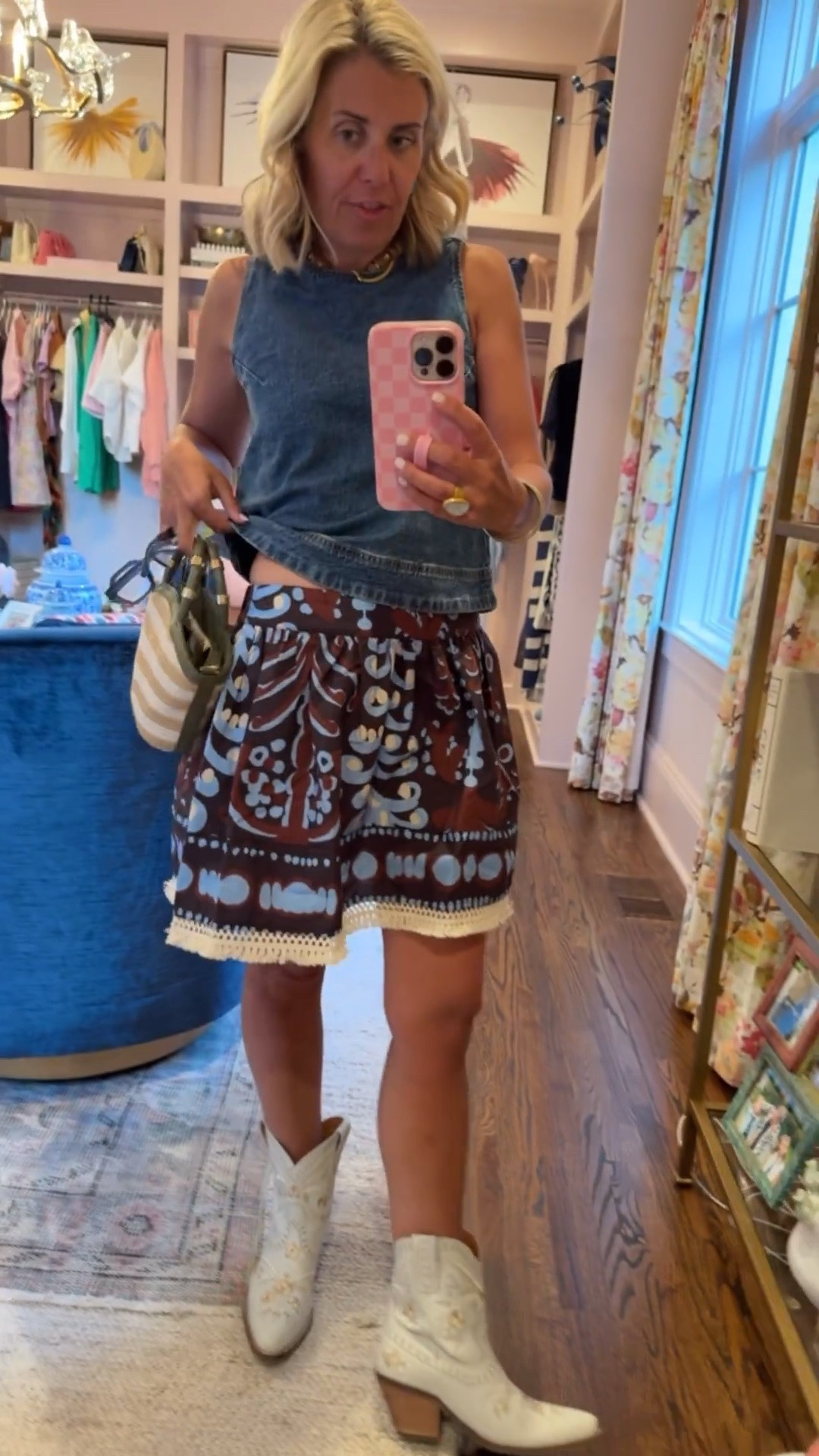 CMA fest, country concert, or just a day that ends in “y”!!!

Xs top
8 boots
S skirt




#LTKmomlife #LTKootd #LTKdayinmylife