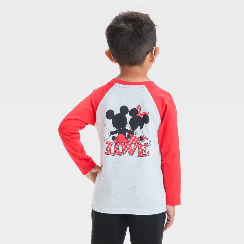 Toddler Disney Mickey Mouse and Minnie Mouse Valentine's Raglan Long Sleeve T-Shirt - Ivory | Target