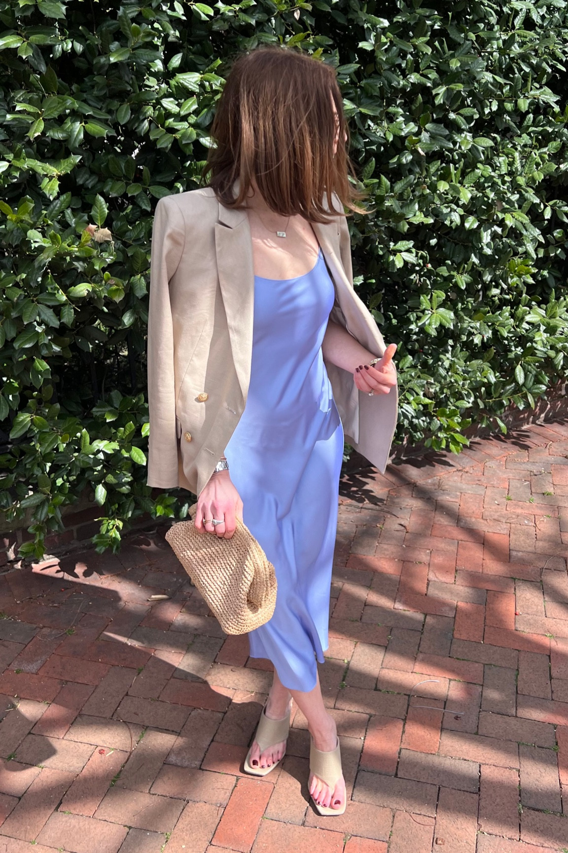 Styling J.Crew spring/summer pieces:
Ice blue slip dress
Linen blend blazer
Raffia clutch
Linen heeled sandals 

#injcrew 


#LTKfindsunder100 #LTKSeasonal #LTKparties