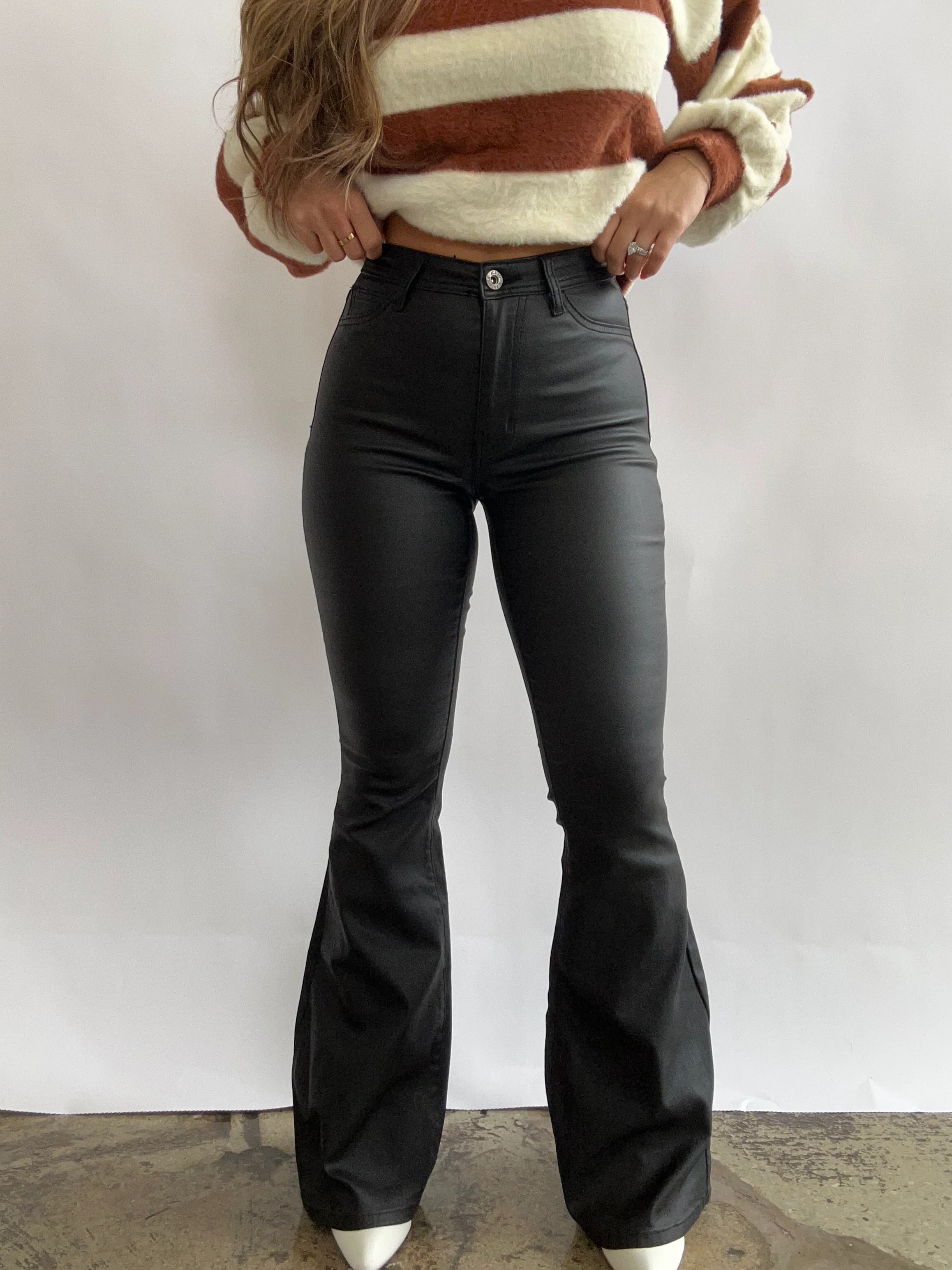 Blakely High Waisted Bell Bottom Flare Leather Jeans - Black | Willow Boutique