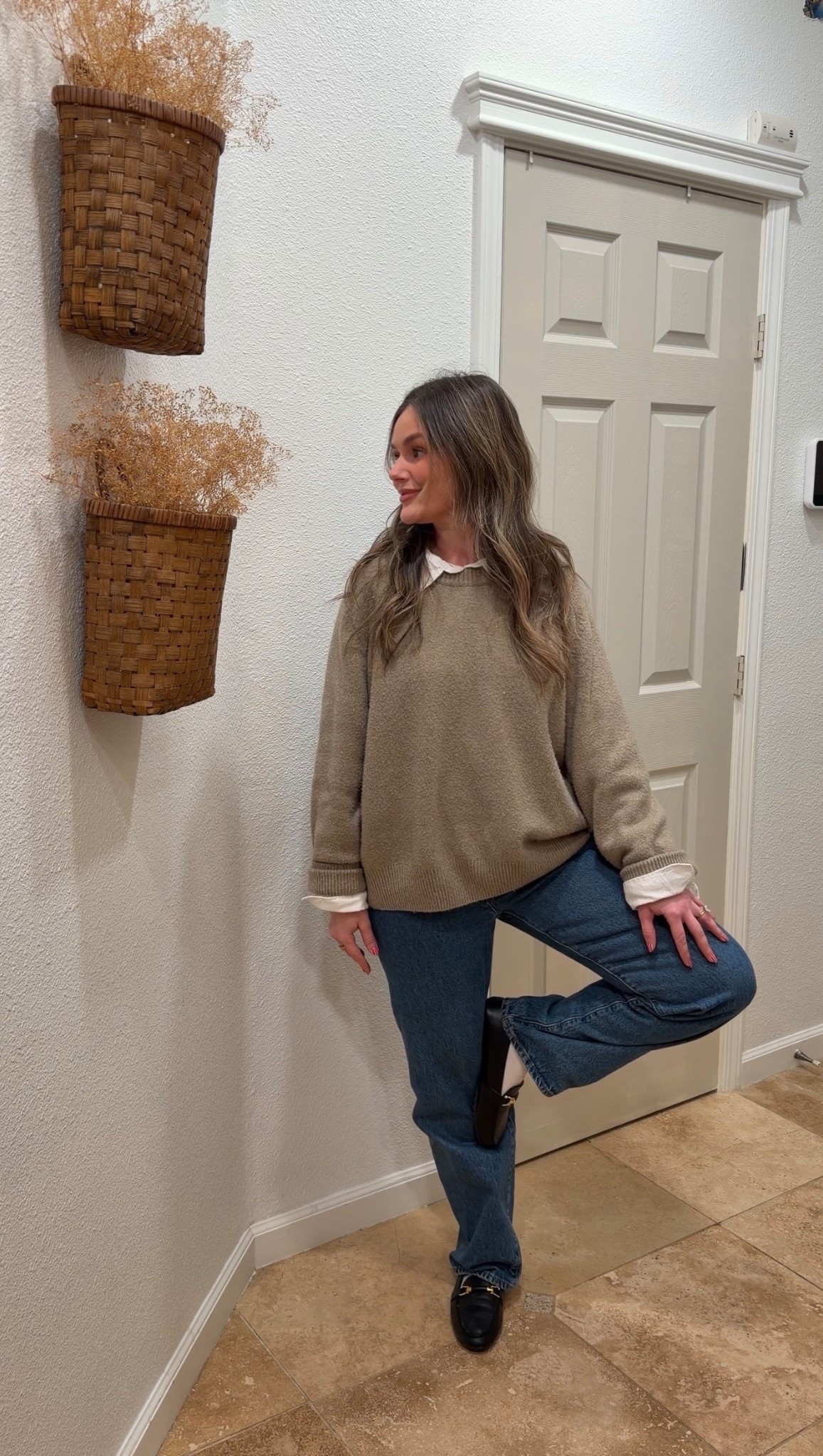 Comfy + casual but elevated 🤍 

#LTKmomlife #LTKMidsize #LTKootd