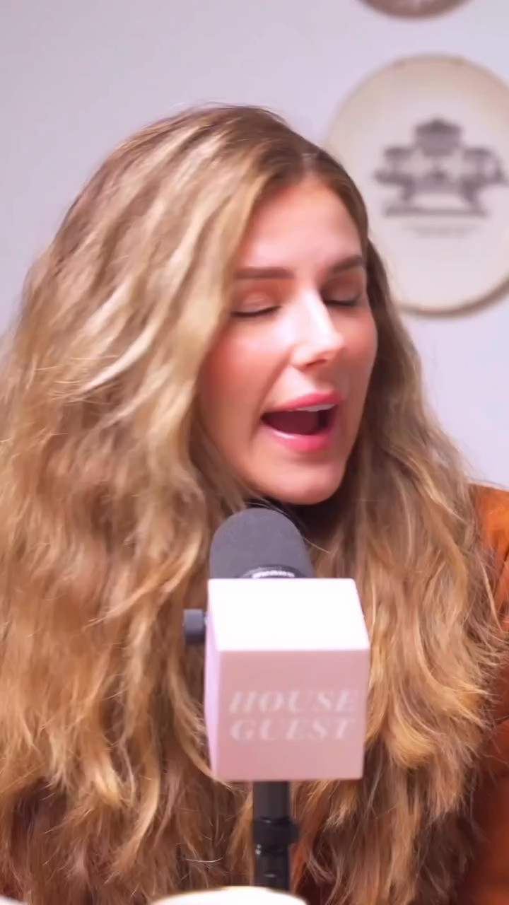 The most Kait Davis thing you’ve ever heard.. ep 353 of @House Guest out now with @Kaitlyn Davis & @Claire Couv Smith 💌🤠🏡 

 #LTKWatchNow