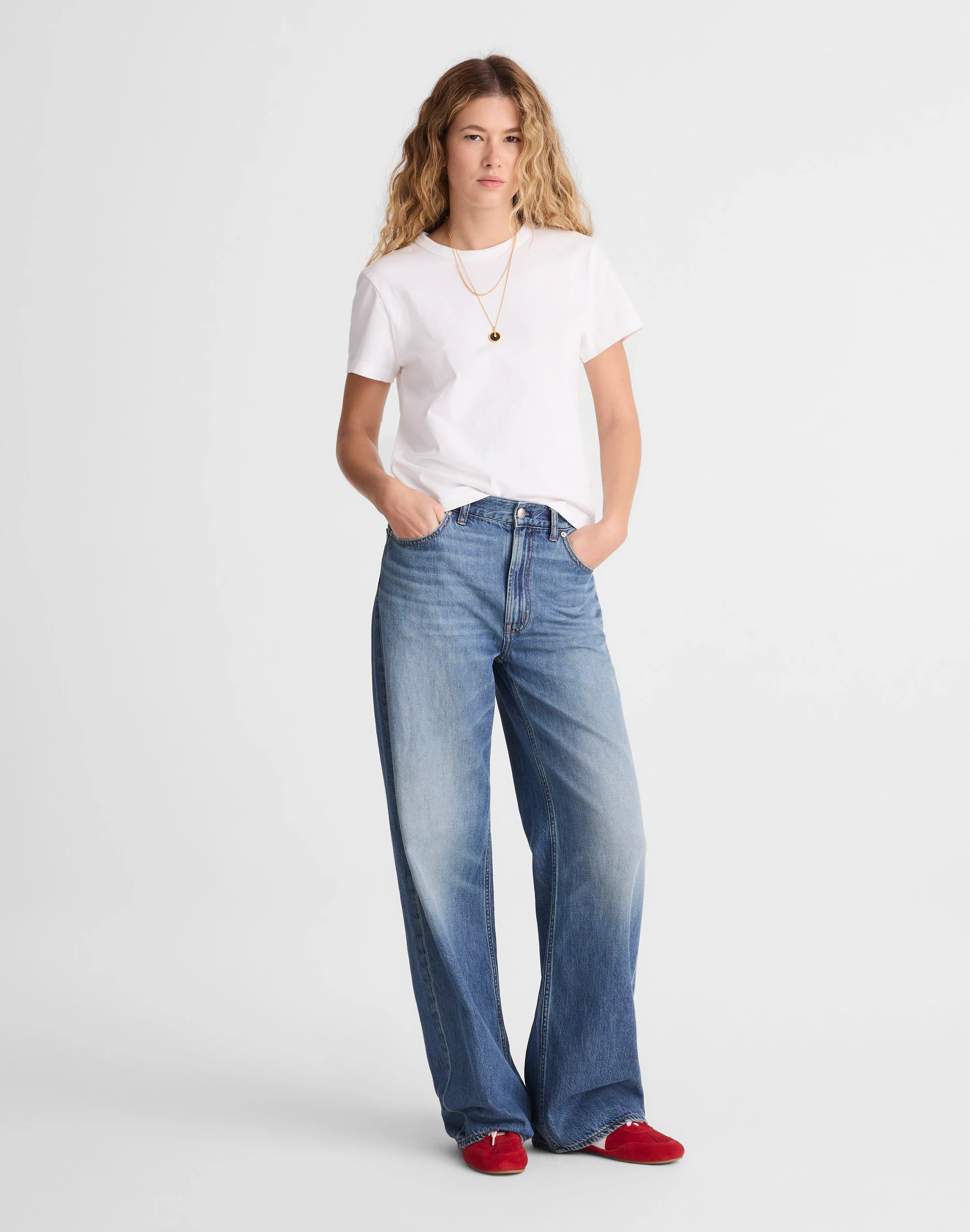 Petite Low-Slung Baggy Jeans in Airy Denim | Madewell