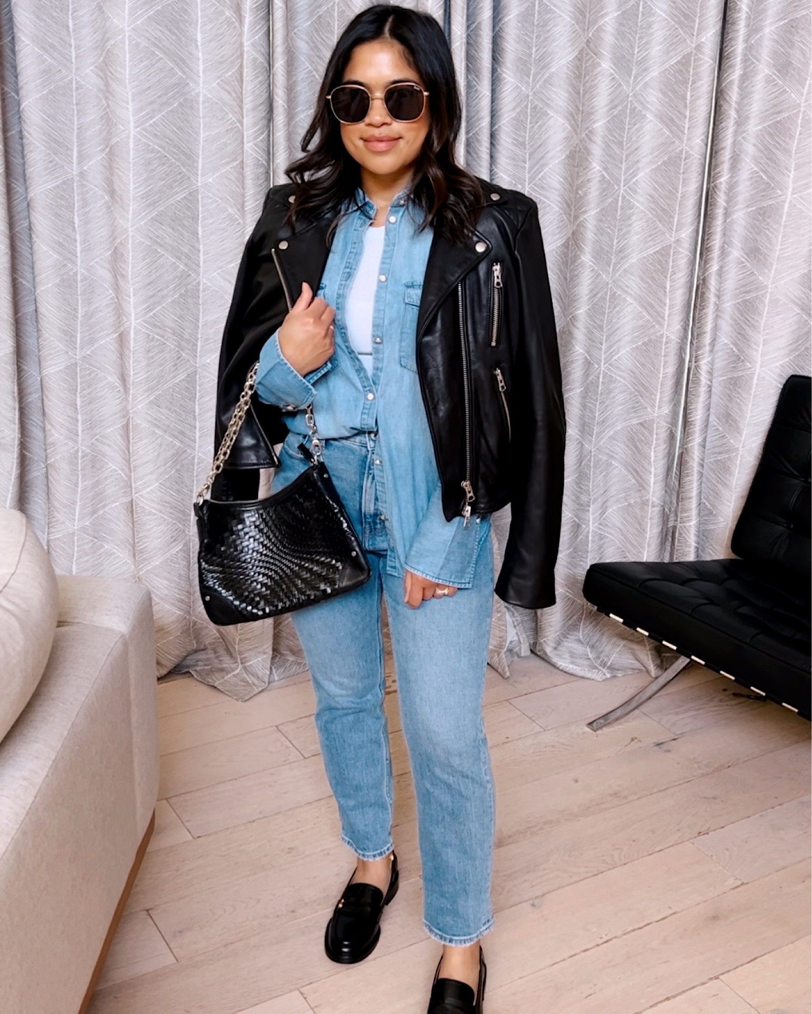 Casual fall outfit, layered fall look, leather jacket, denim on denim, loafers


#LTKSeasonal #LTKstyletip #LTKshoecrush