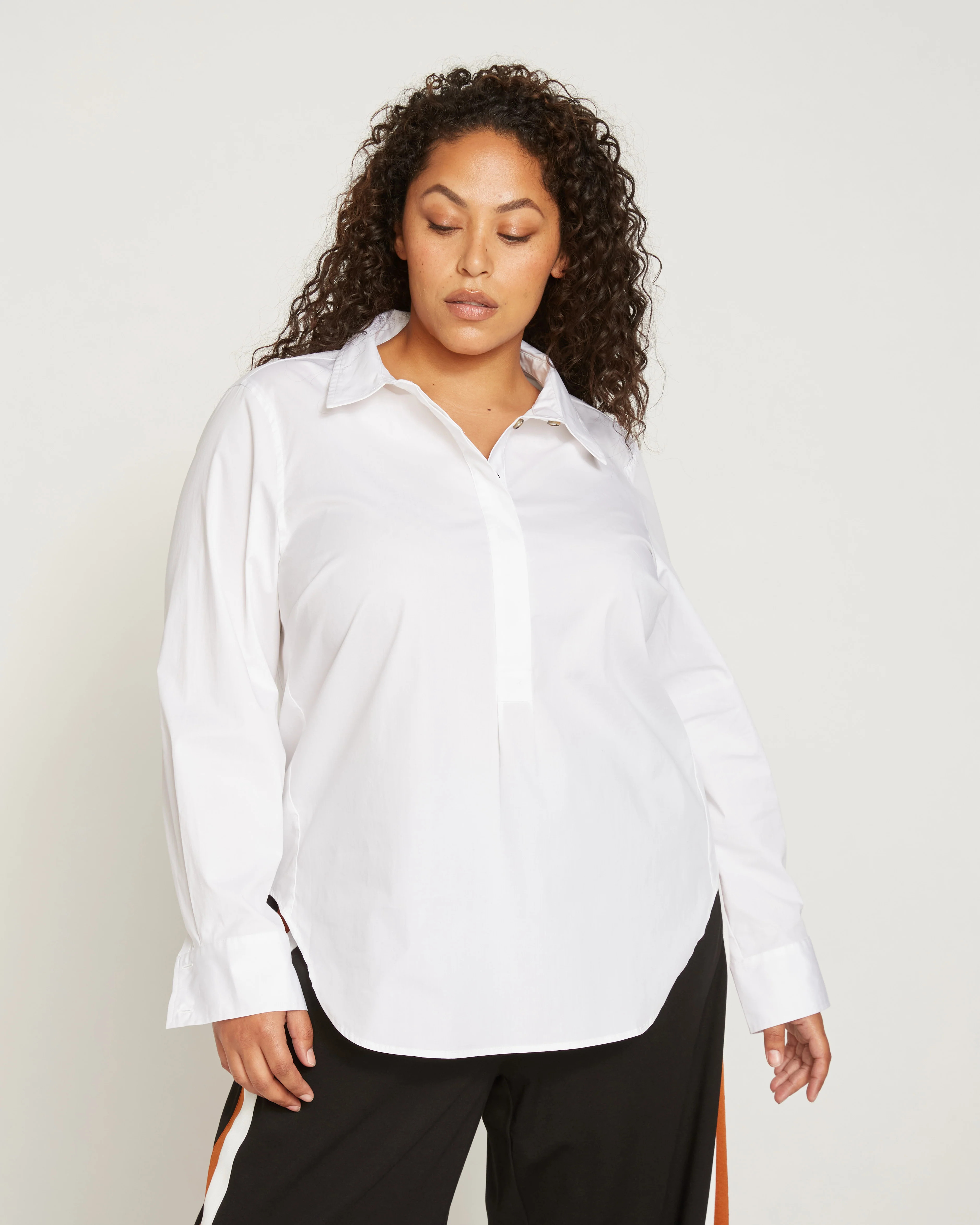 Elbe Popover Stretch Poplin Shirt Classic Fit - White | Universal Standard