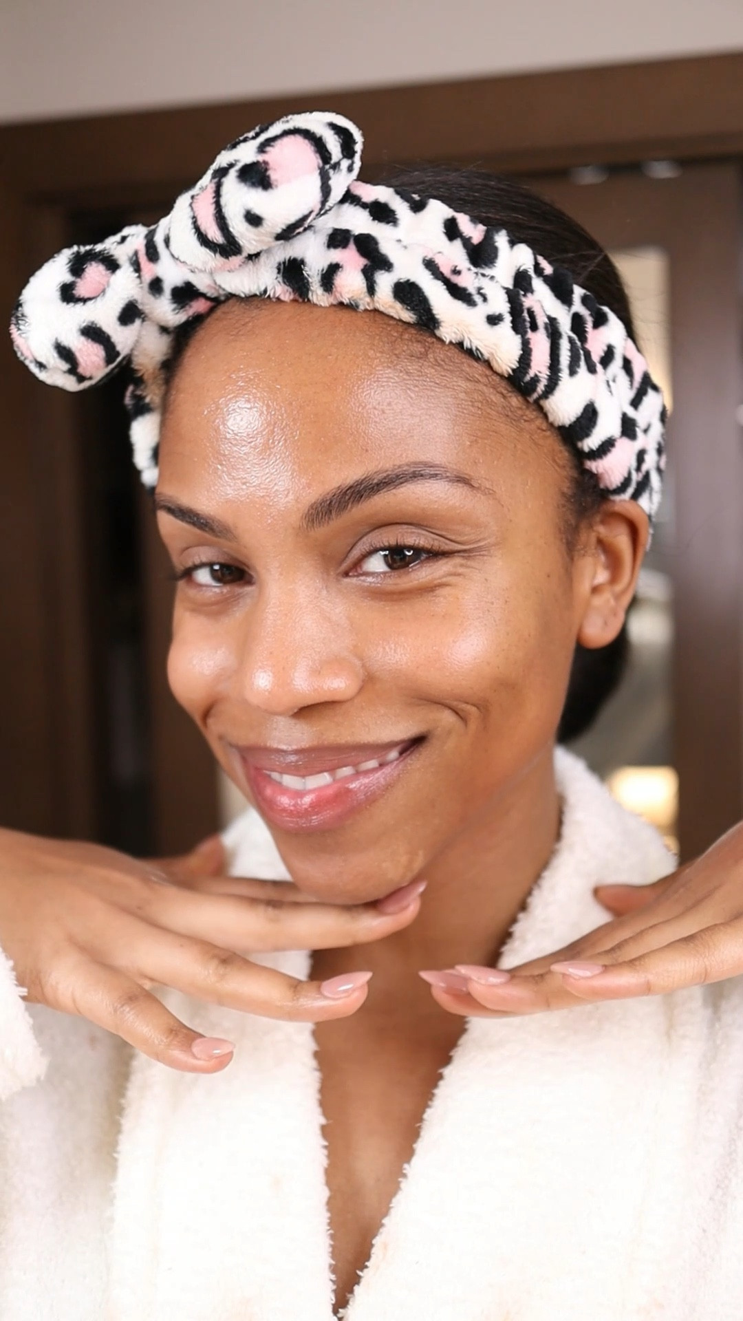 I LOVE a good moisturizing routine after wearing a full face of makeup! These products leave my skin feeling and looking so radiant ☺️ #skincare #bedtimeroutine 

#LTKfindsunder100 #LTKbeauty