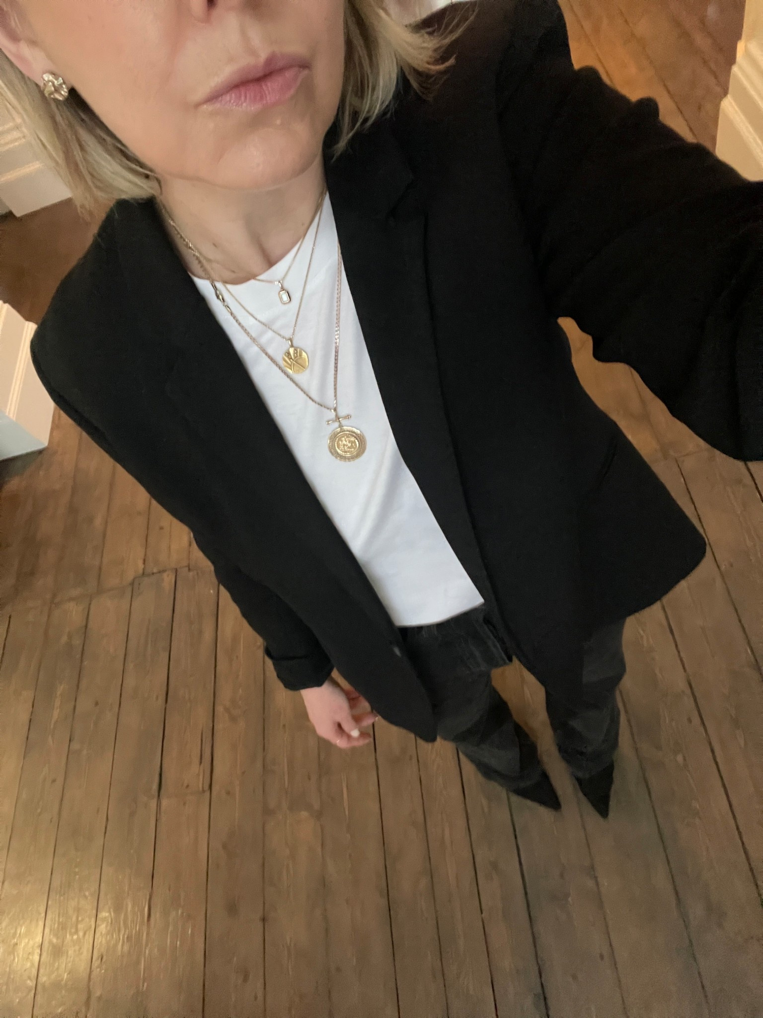 Have blazer. Will travel  

#LTKspring #LTKluxury #LTKstyletip