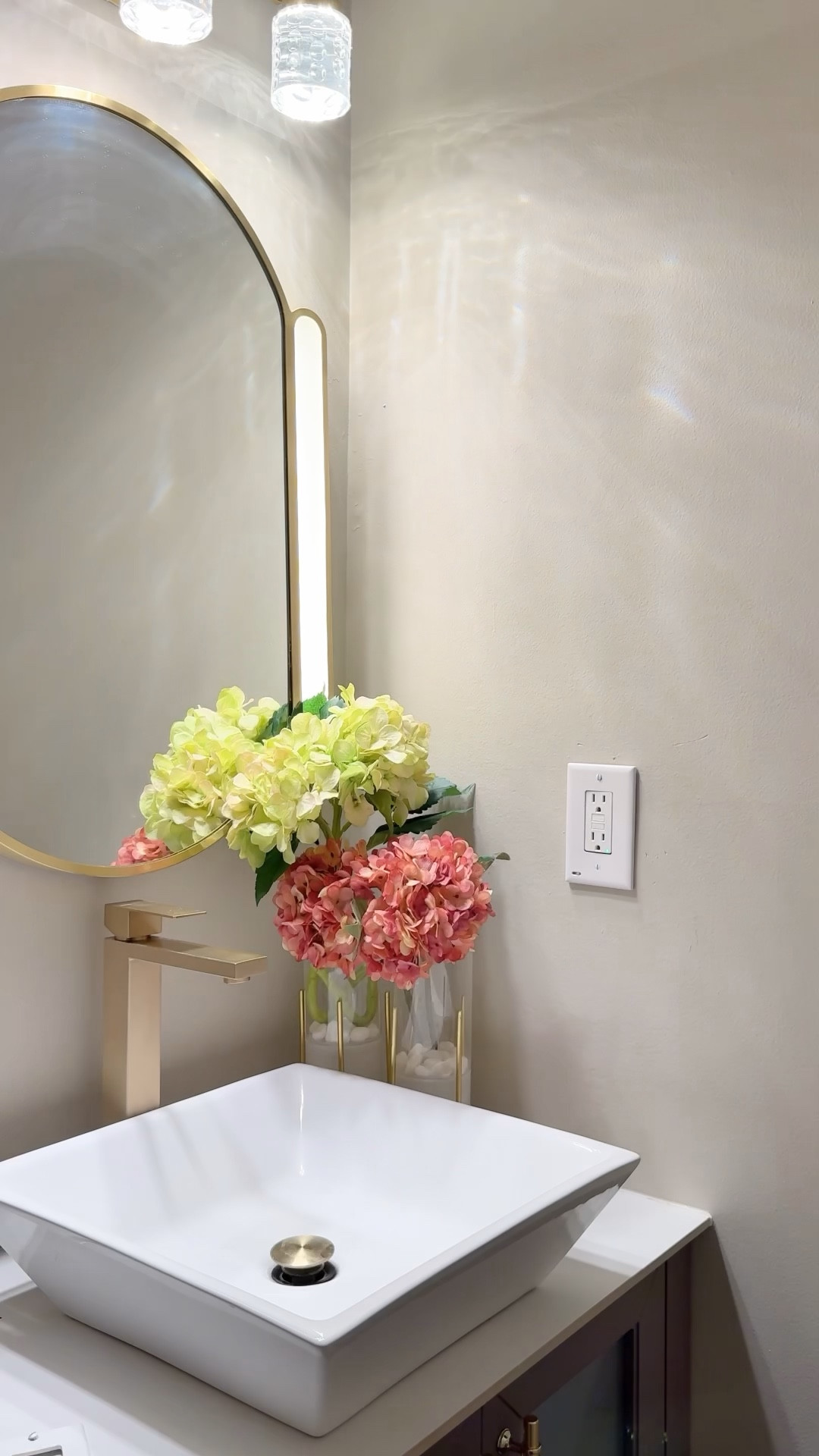 3 easy ways to elevate the space in your house @walmart #walmarthome @amazon #amalznhome , faux plant, planters , door knobs , spotlight , light switch 

#LTKMostLoved #LTKVideo #LTKhome