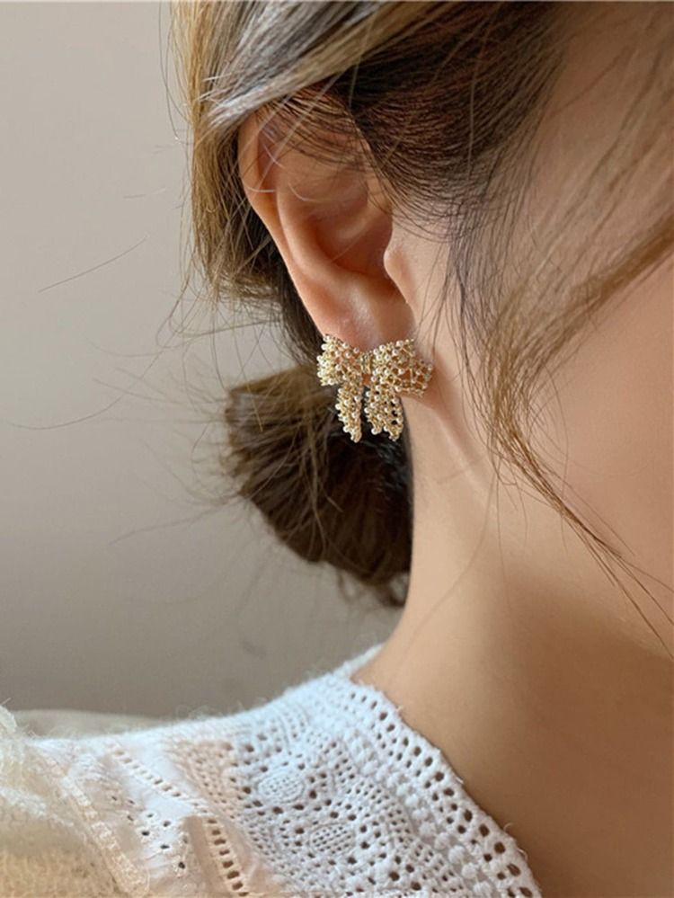 Faux Pearl Bow Decor Earrings | SHEIN