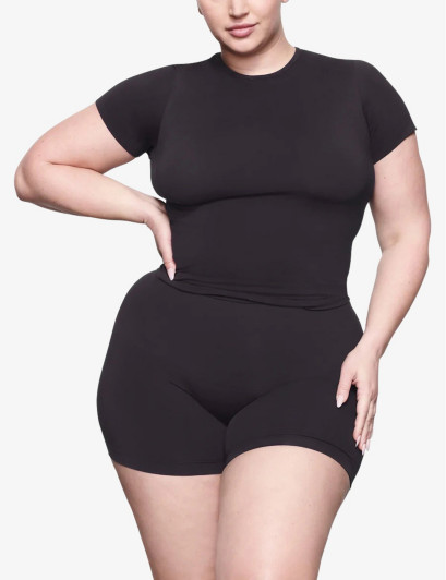 Womens Eclipse Smoothing Slim-fit Stretch-woven T-shirt Xxl | Selfridges