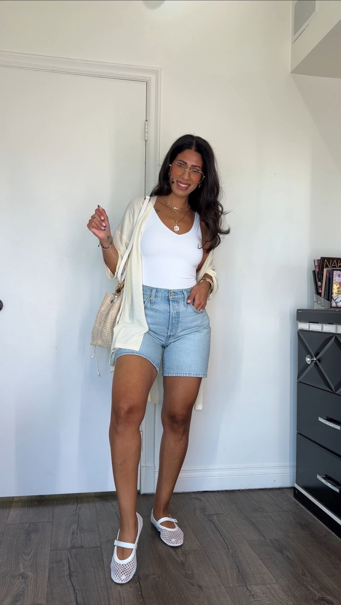 Amazon summer outfit idea
Small in kimono and tank
28 in shorts 

#LTKStyleTip #LTKFindsUnder50 #LTKSaleAlert