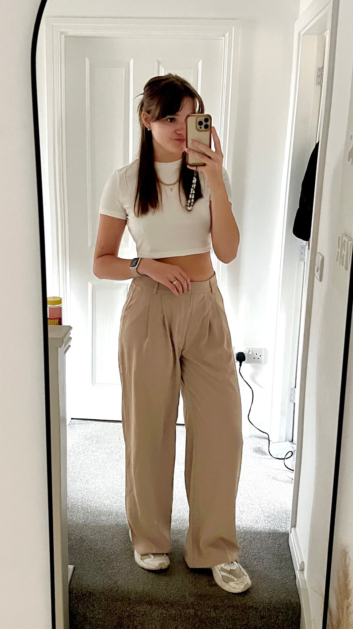 My tall girlies, if you’re looking for a gorgeous pair of beige trousers, these are IT!! 😍 

They’re not even the tall range either, I’m obsessed with the fit!! 

They’re Boohoo, Head to my IG for a discount code 🫶🏻




#LTKstyletip #LTKuk #LTKautumn