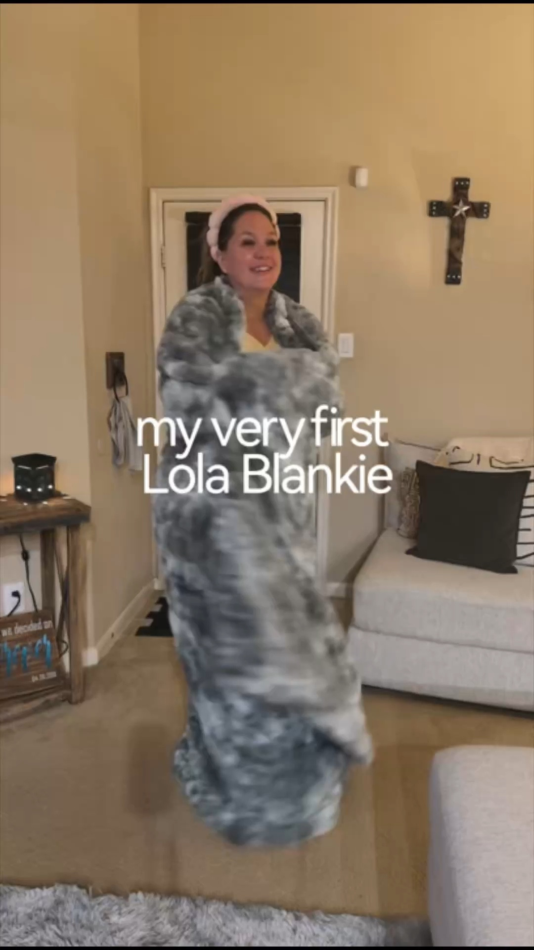 I have blankets from the other high end blanket companies and nothing compares to this!!! NOW FOREVER LOLA-ADDICTED!!! FYI- perfect Mother’s Day gift! 💝 

#LTKMothersDay #LTKHome #LTKmorningroutine