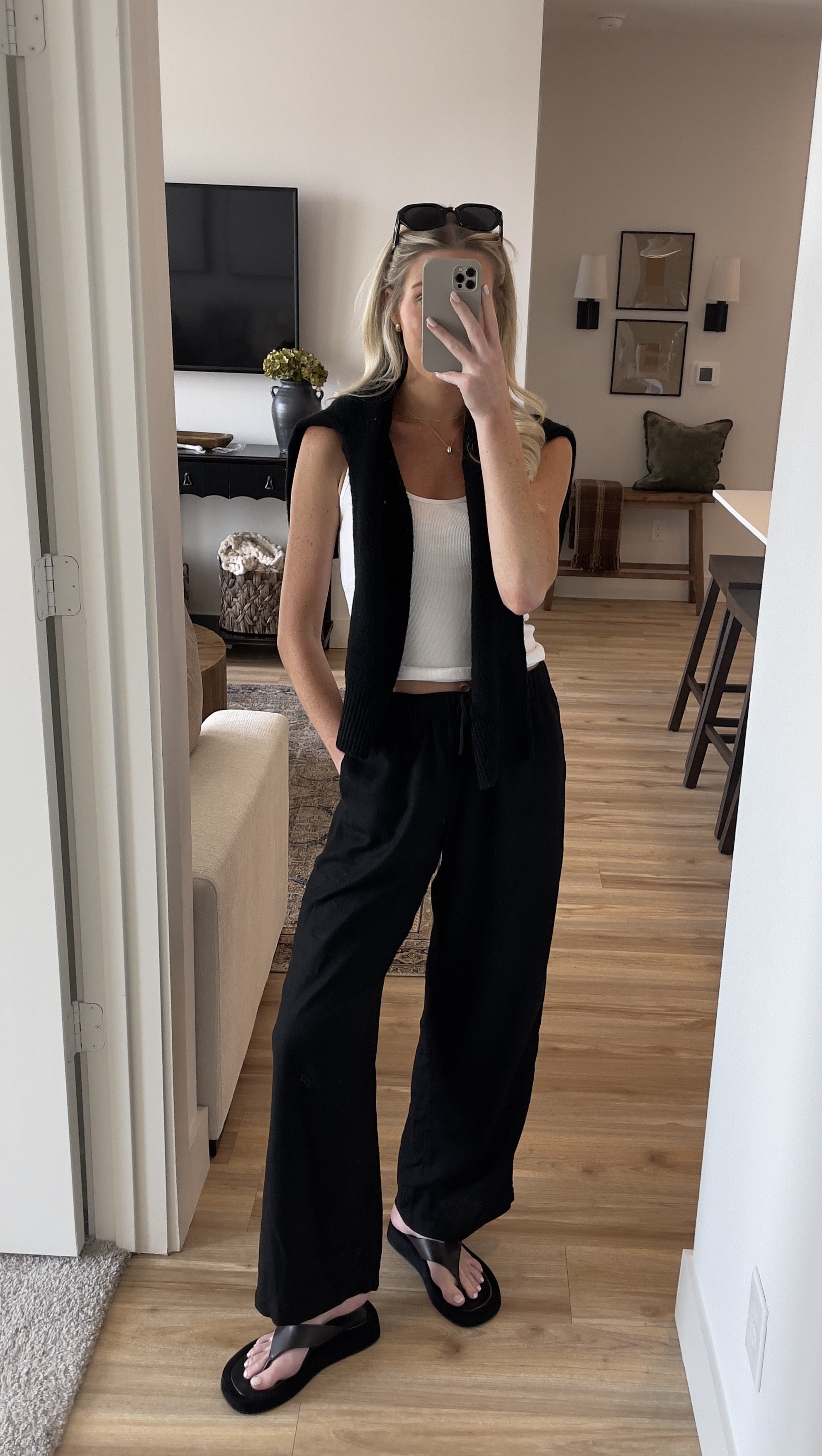 Casual linen pants outfit idea!
Ft: black linen pants, white tank top, black sandals

Travel outfit, casual outfit, summer outfit, minimalist style, fall outfit, lounge outfit, capsule wardrobe
#summerfits  #affordable #sandals #ootd #linenpants #amazonfinds #amazonfashiom


#LTKSeasonal #LTKStyleTip #LTKSaleAlert