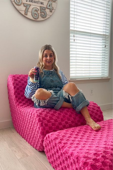 Comfy pink chair
Denim overalls xs
Striped free people Sweater xs
Free people outfit 
Linking the amazon sweater that look like my free people one too! 
Spring outfit 
Travel outfit 

#LTKhome #LTKfindsunder100 #LTKsalealert