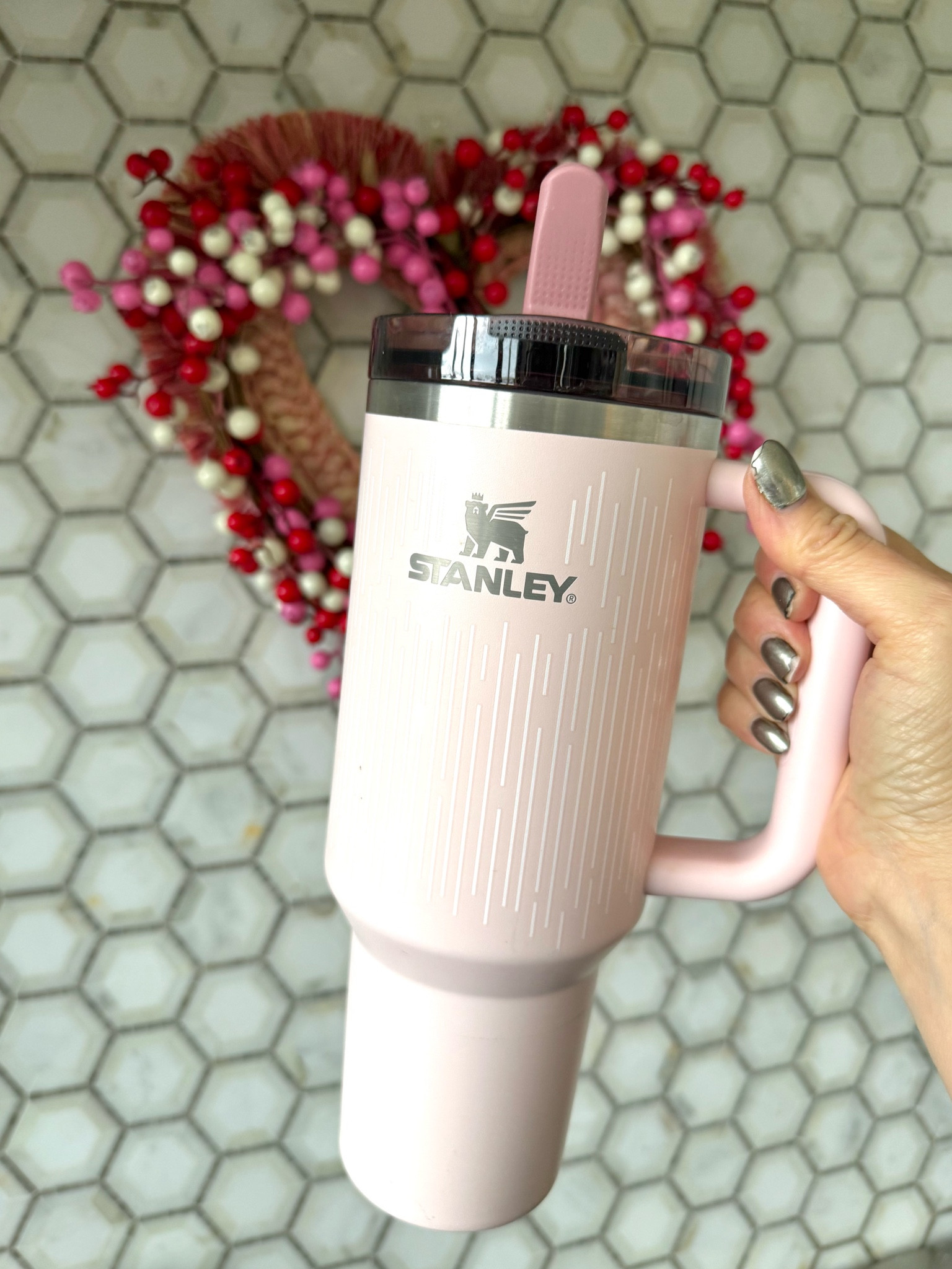 No spill Stanley💕 

#LTKOver40 #LTKGiftGuide #LTKFindsUnder100