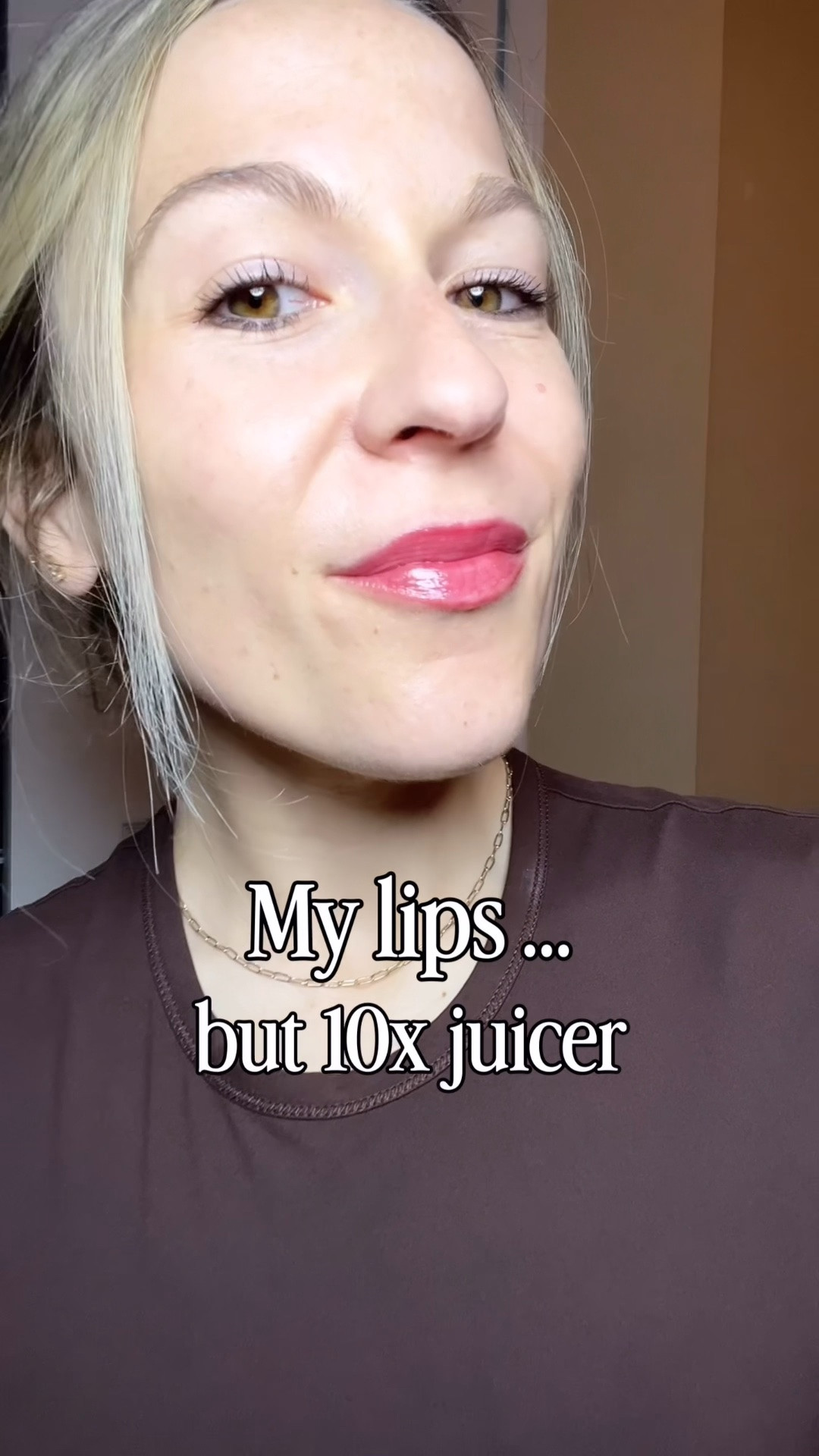 I’ve been reaching for this nonstop lately 🤍

It melts onto your lips instantly, gives the prettiest wash of color, AND actually cares for your lips while you wear it. 
The peptide complex helps plump and nourish so your lips feel soft, hydrated, and smooth instead of dry or sticky.
And the best part? There are 10 mood-enhancing shades that make you feel instantly more put together with almost no effort ✨

Perfect for busy mornings, running errands, school pickup, or those “I need something quick but cute” moments.

Follow for more everyday beauty finds that make life easier
Save this for your next lip combo obsession
Share this to a friend who always loves a good lip product 💋

#vidivici #moistureglowlipbalm #skinseoulambassador

lip balm routine, glossy lips, hydrated lips, peptide lip balm, tinted lip balm, lip care essentials, soft smooth lips, everyday lip combo, plumping lip balm, clean girl makeup
