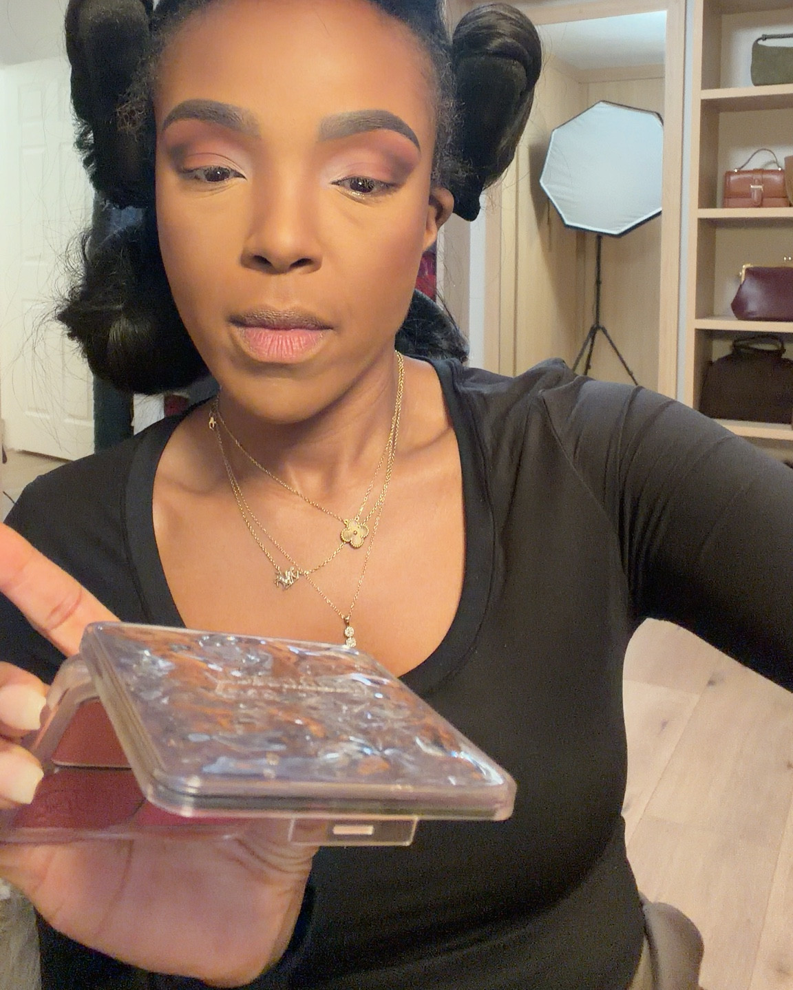 ✨ Makeup Routine — Part 8 Set + Glow Lock ✨

This is where everything melts together and stays put. Setting the base without looking dry is key, and these are the exact products I use to lock in a smooth, soft-focus finish while keeping skin radiant.

• Lightweight translucent powder to set makeup without flashback  
• Soft powder puffs for precise under-eye and T-zone setting  
• Skin-enhancing complexion products that add glow back after powder  

This step makes a huge difference in longevity and gives that polished, professional finish on camera and in real life. Tap to get details and save this post to complete the full routine.

Follow me on Instagram and YouTube @kirasfashionfinds

#LTKselfcare #LTKBeauty #LTKmorningroutine