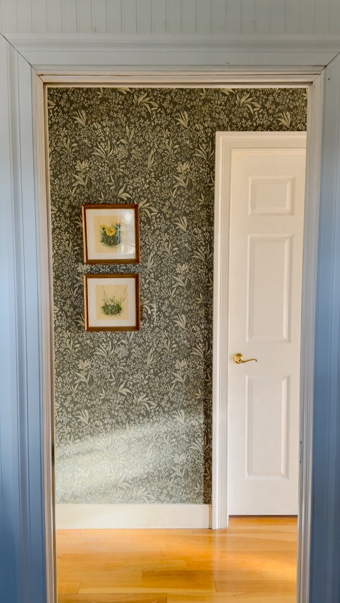 Adding wallpaper to a hallway makes it feel extra special.. I highly recommend it’ 

#wallpaper #ltkhome

#LTKHome