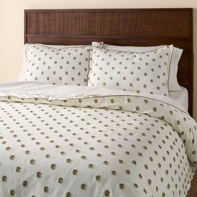 King Clip Dobby Comforter Set Green - Hearth & Hand™ with Magnolia | Target