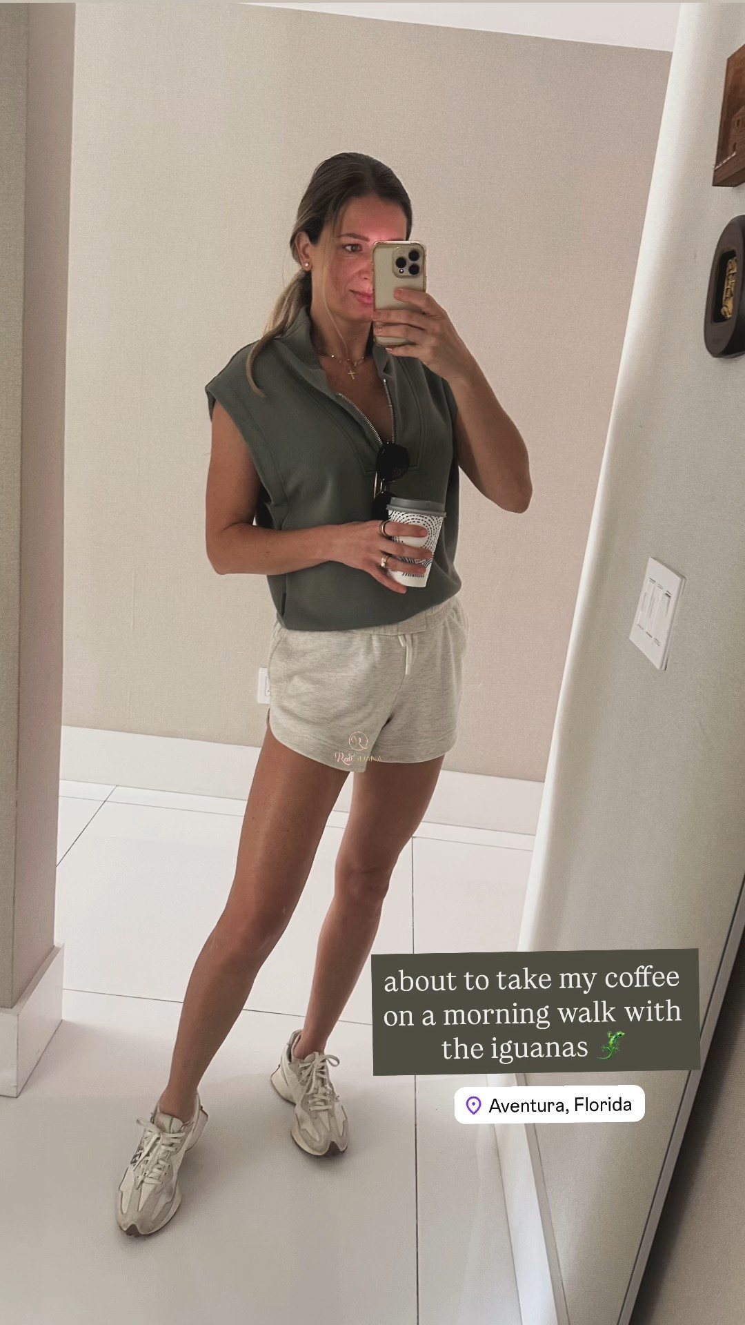 More of my favorite athleisure fabric! Top and bottom both come in more colors, linking from different retailers! 

*wearing both in small (shadow green and ivory marl)

#activewear #athleisure #varley #newbalance #morningwalkoutfit #halfzip #doublesoft #momoutfit #weekendcasual 

#LTKmomlife #LTKmorningroutine #LTKdayinmylife