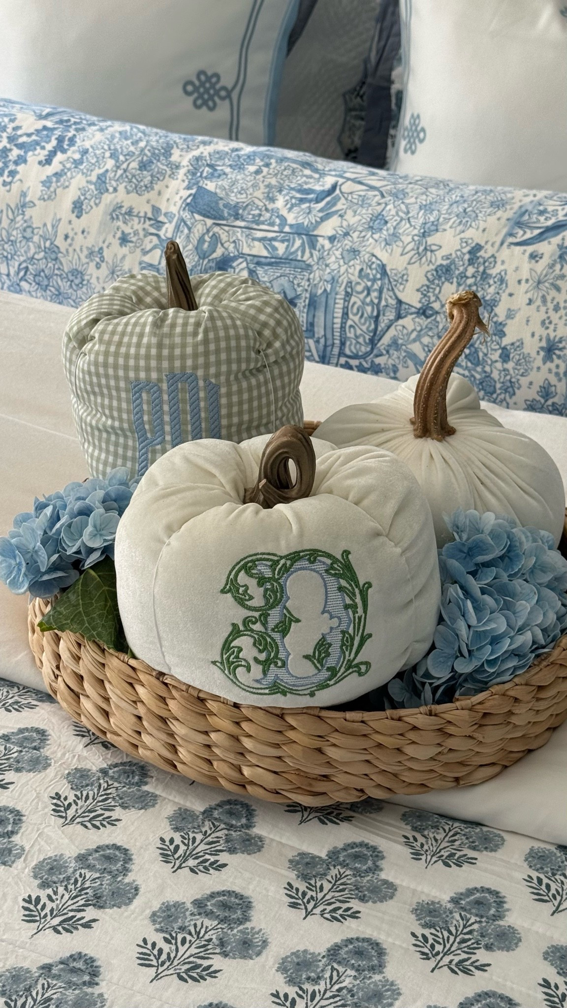 Sweet monogram pumpkins

#LTKHome