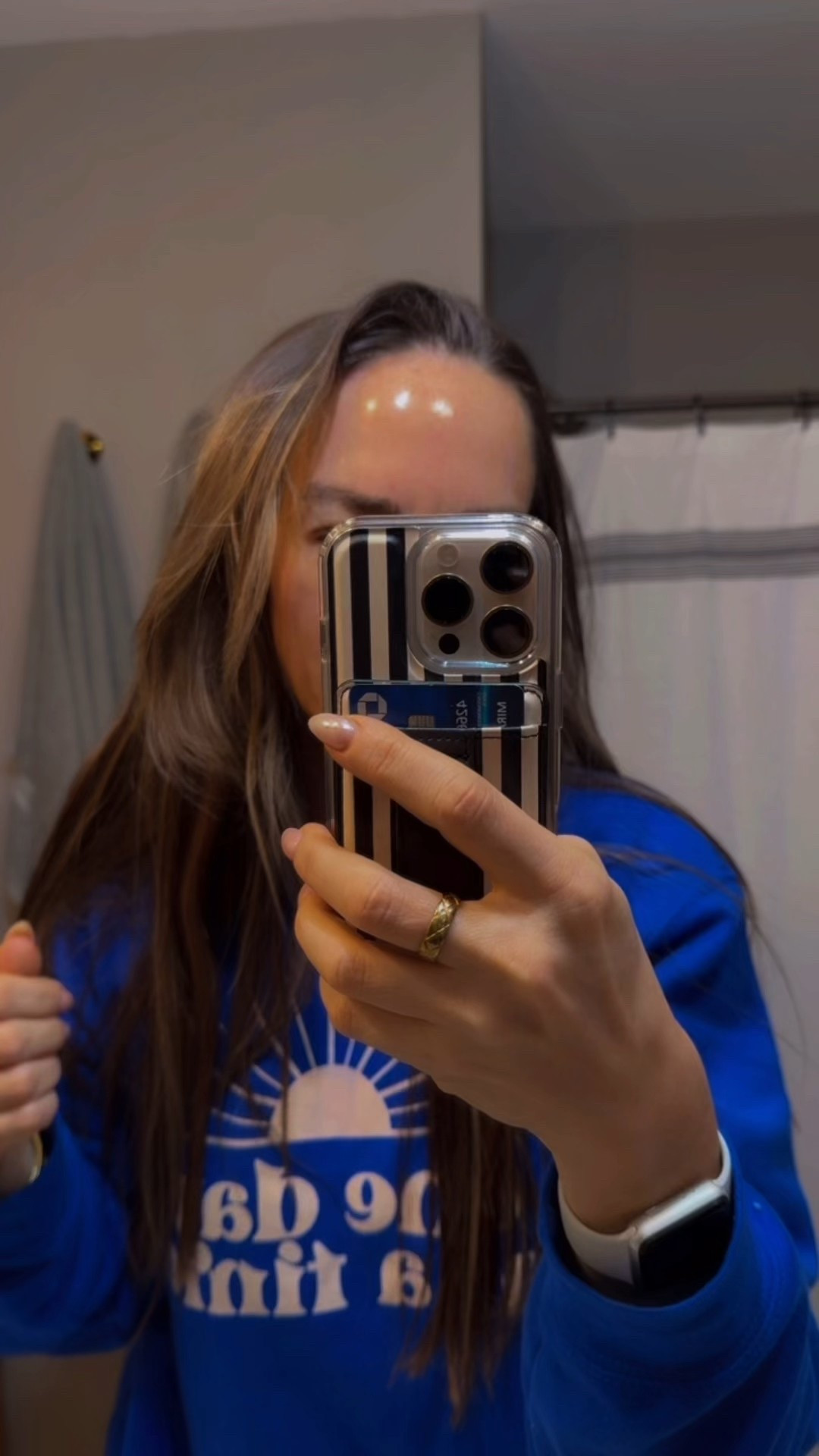 It’s like a mini facial at home — especially when my skin is looking tired, dull, or a little “why am I stressed?” 😅

Why I’m obsessed:
💧 Deep hydration — skin feels juicy, not just surface-level moisturized
✨ Plumping effect — helps soften the look of fine lines
🧖‍♀️ Firm + smooth feel — makeup sits SO much better after
🌙 Perfect before events or as a self-care night reset

I love using this after exfoliating or before a big day when I want that glass-skin glow. Pop it on, chill for a bit, and your skin does the rest.

If your skin’s been dry, flat, or just needs a bounce-back moment — this is a must. Linked for you 🤍 #LTKbeauty #skincareroutine #glassskin

#LTKgrwm #LTKmorningroutine #LTKselfcare