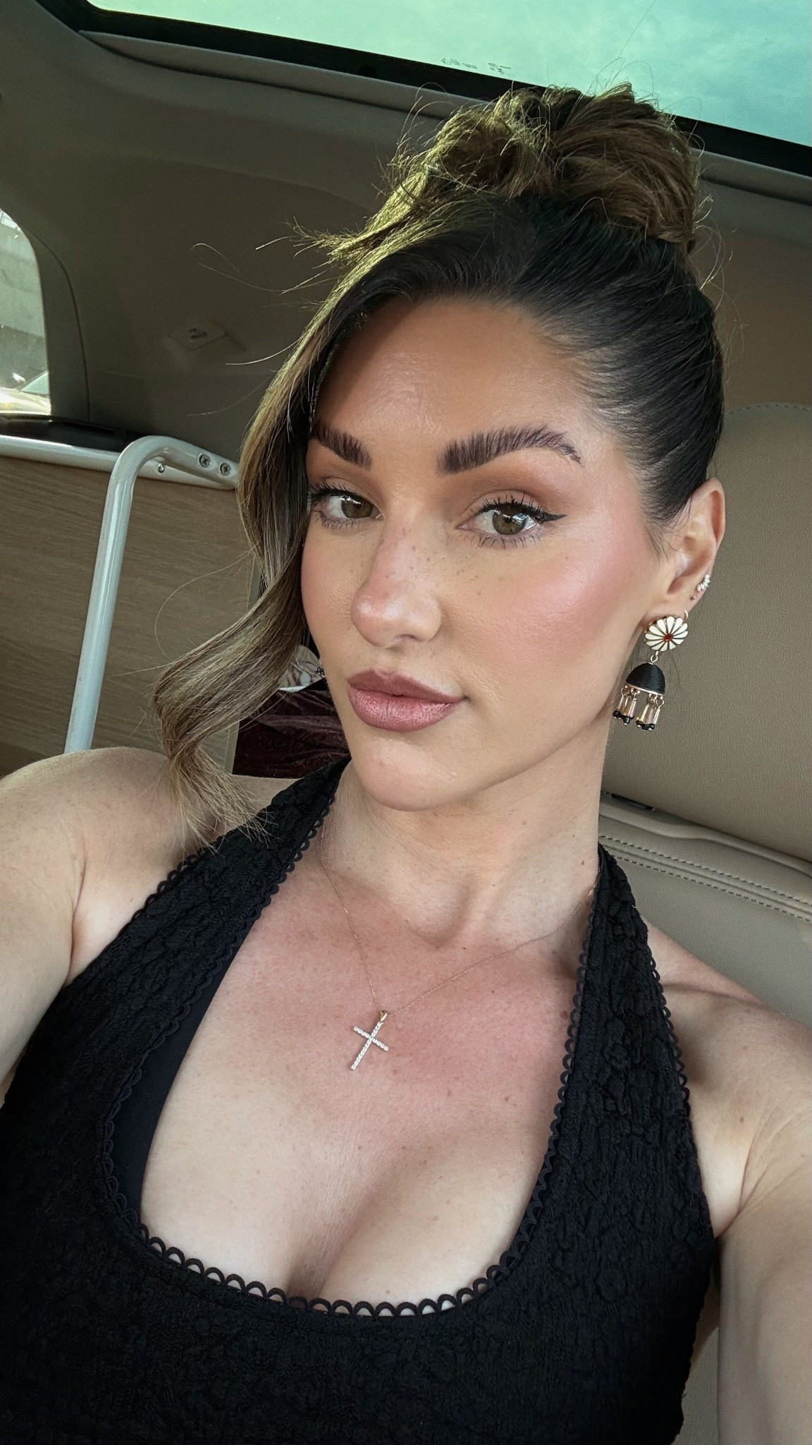 makeup for this look & necklace 

#LTKBeauty #LTKgrwm #LTKootd