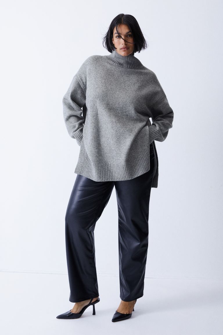 Oversized polo-neck jumper | H&M (UK, MY, IN, SG, PH, TW, HK)
